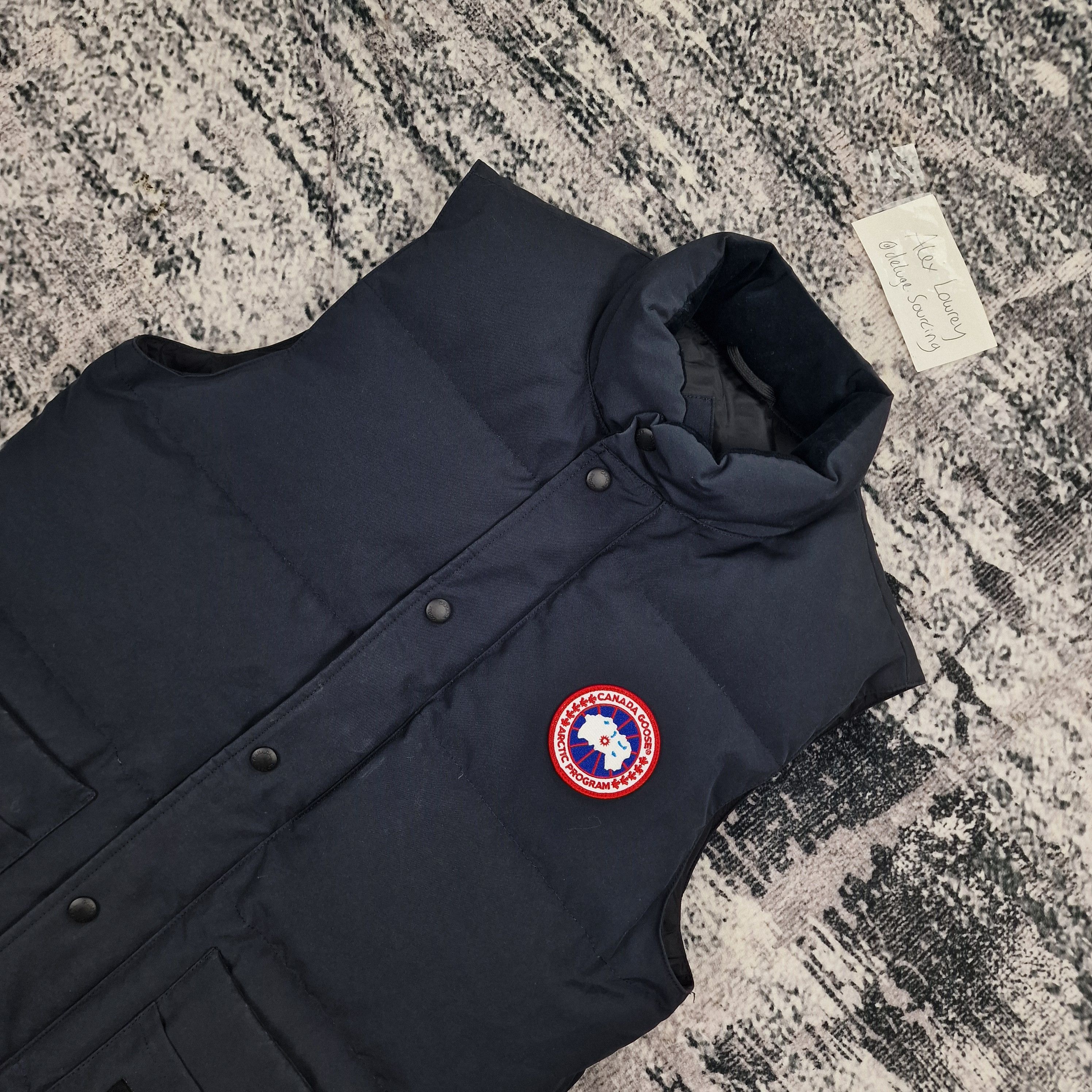 Canada Goose Canada Goose Freestyle Gilet | Navy | Small Size US S / EU 44-46 / 1 - 4 Thumbnail