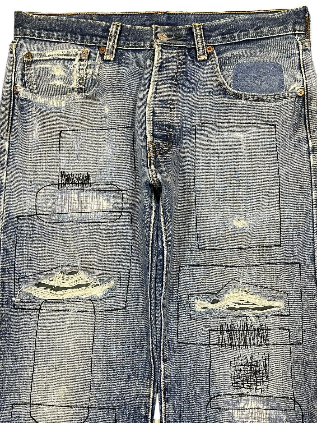 Levi's Vintage Levis 501 Blue Wash Distressed Style Loose Jeans Size US 32 / EU 48 - 3 Thumbnail