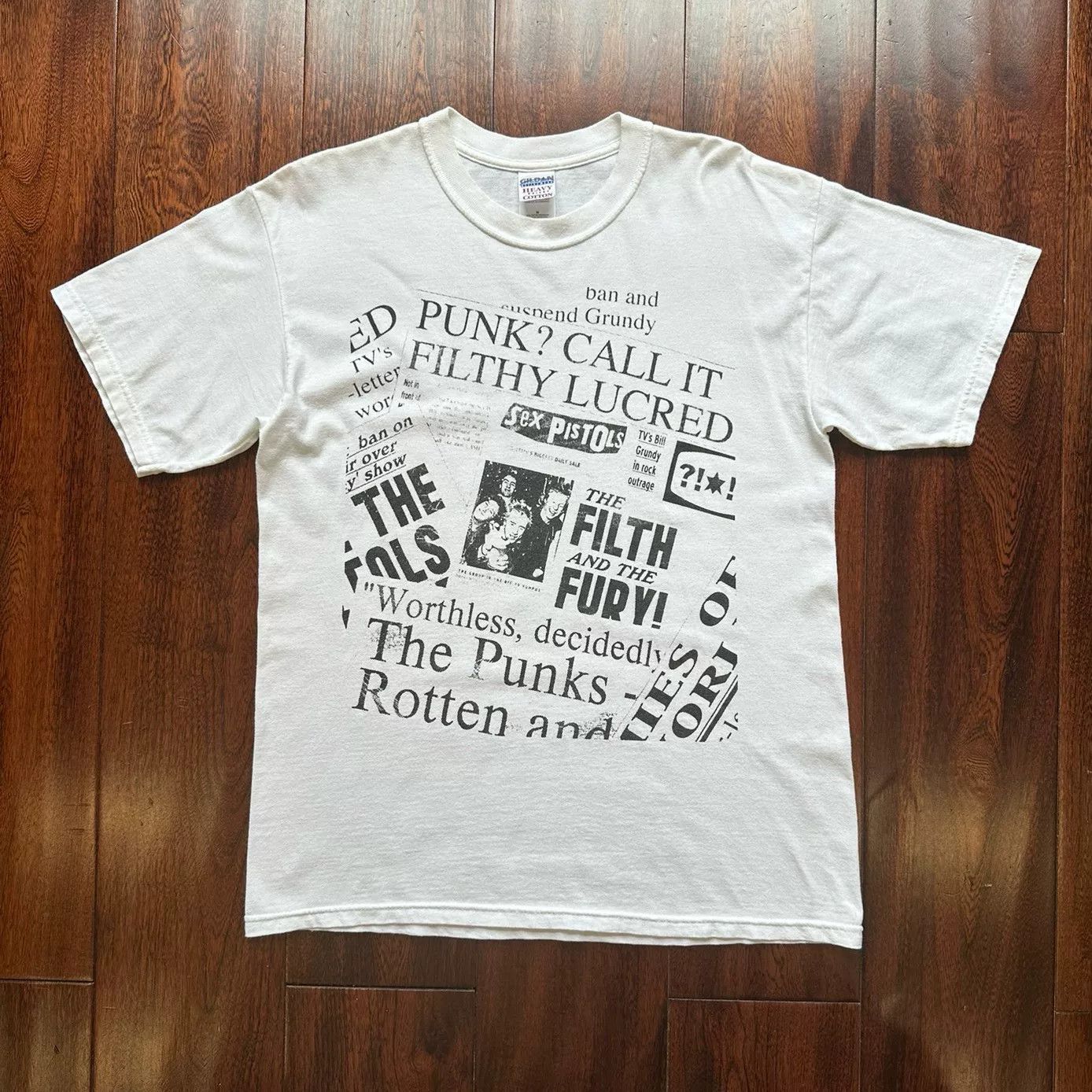 Vintage Vintage Sex Pistols 00s Tee Size US M / EU 48-50 / 2 - 1 Thumbnail