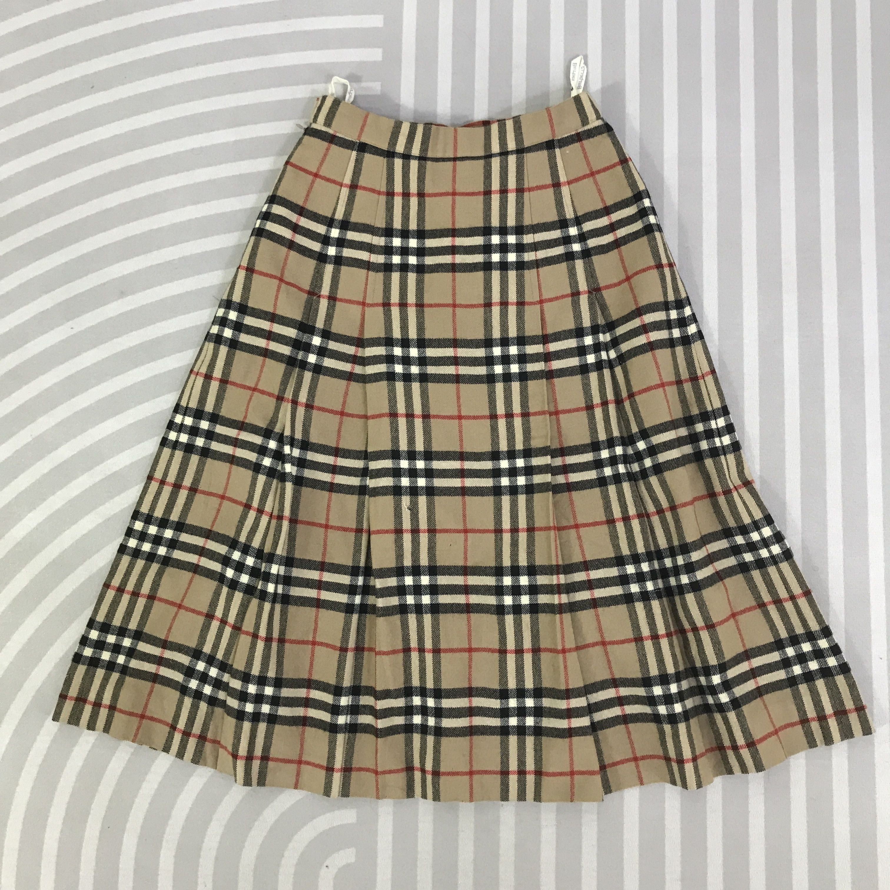 Burberry Vintage Burberry Skirt K130B19 Size 22" - 3 Thumbnail