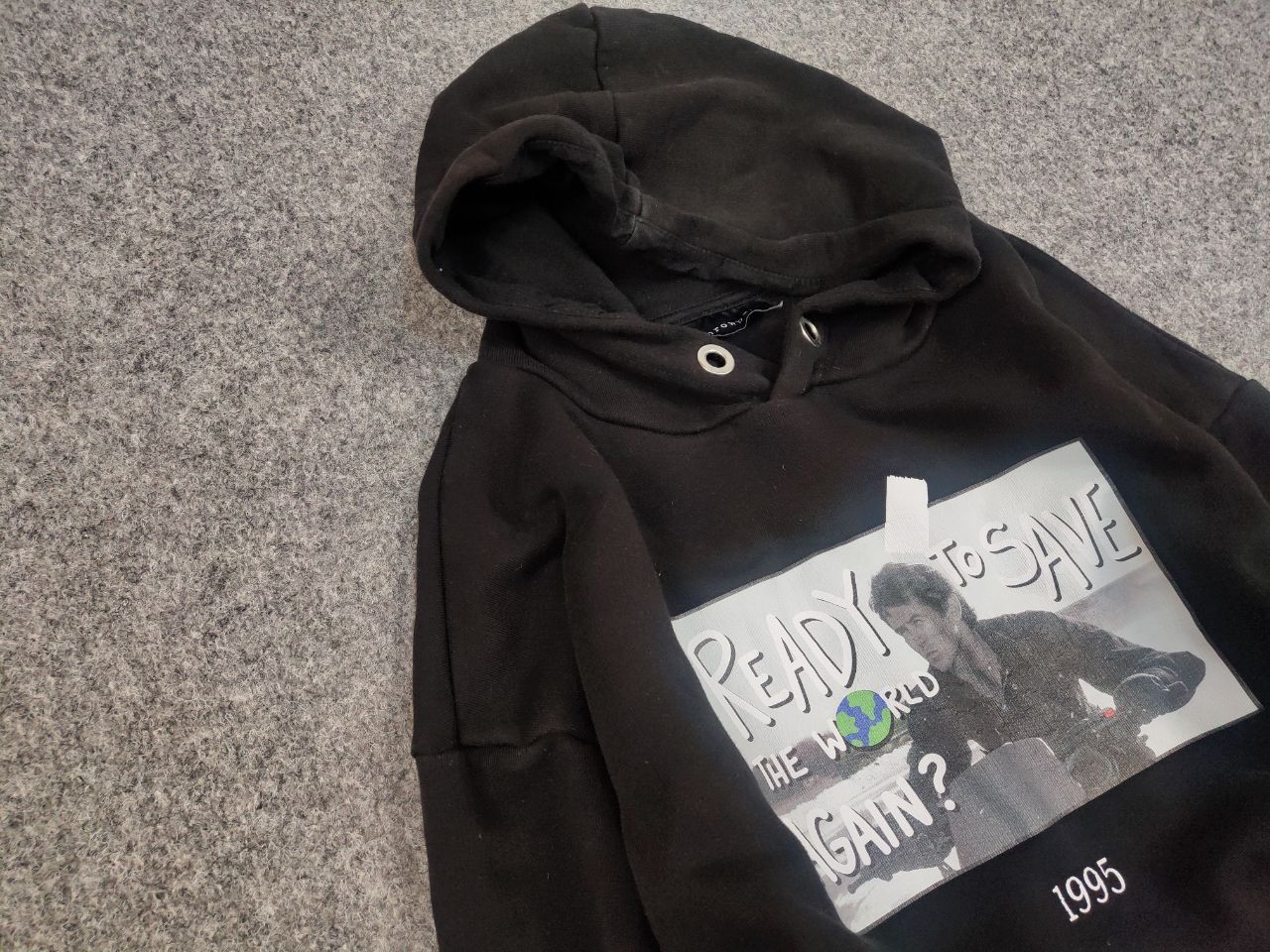 Vintage Throwback Design Black Graphic Logo Hoodie Size US L / EU 52-54 / 3 - 7 Thumbnail