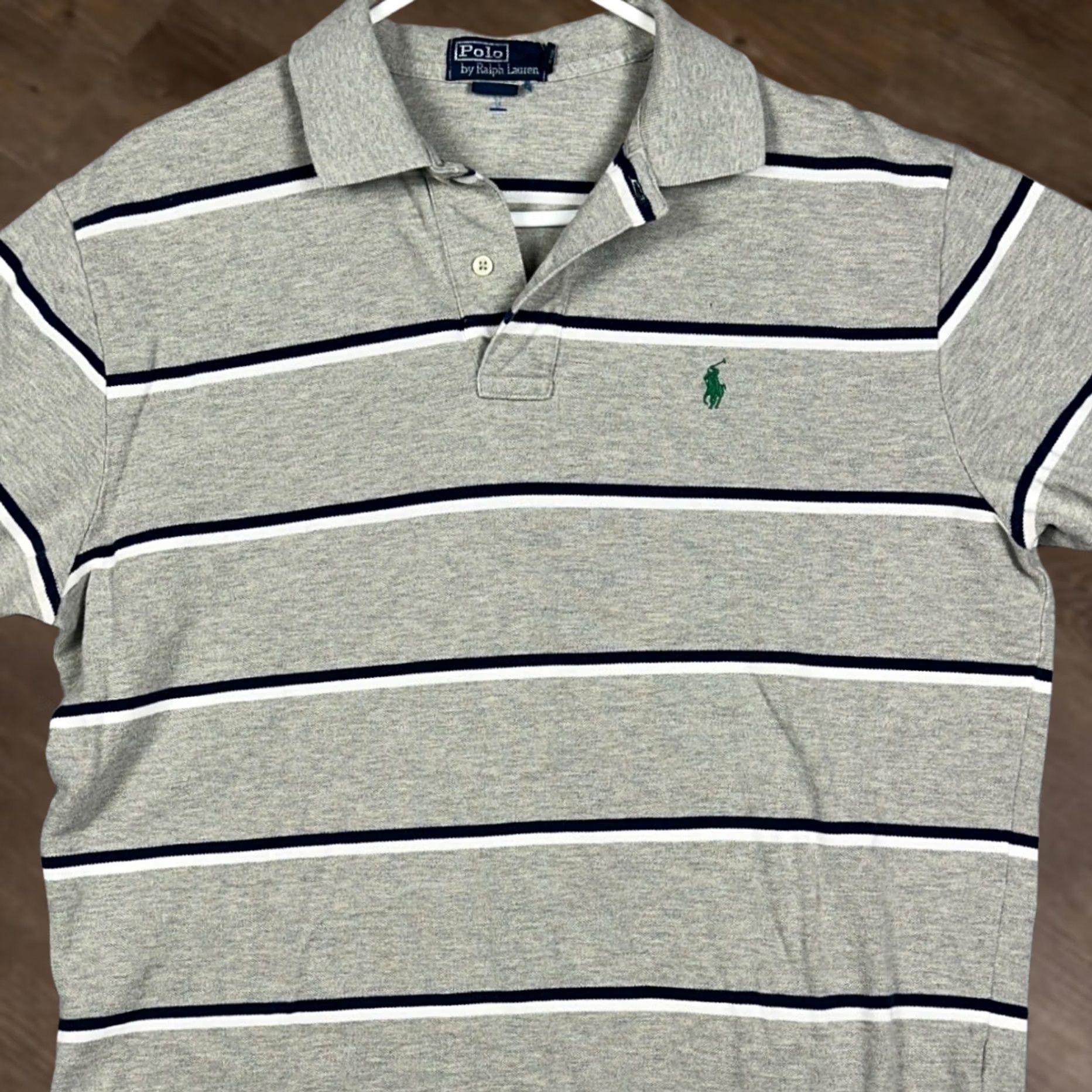 Polo Ralph Lauren Ralph Lauren Polo Shirt Mens Large Gray Striped Polo with Green Pony Embroidery EUC Short Sleeve Shirt Baseball Style? Size US L / EU 52-54 / 3 - 1 Thumbnail