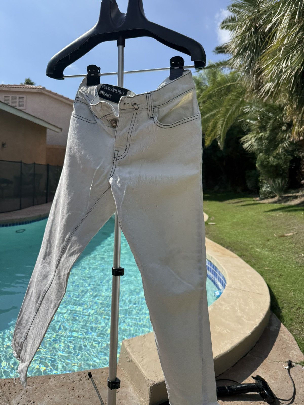 Enfants Riches Deprimes Enfants Riches Déprimés White Distressed Denim Jeans Size US 30 / EU 46 - 1 Thumbnail
