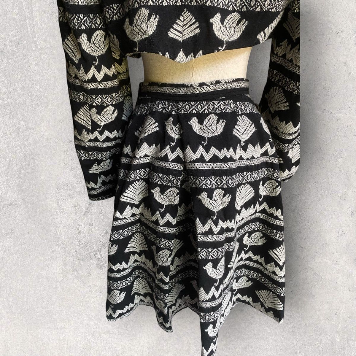 Comme des Garcons Vintage Fall 1989 Set Cropped Jacket and Skirt Size S / US 4 / IT 40 - 11 Thumbnail