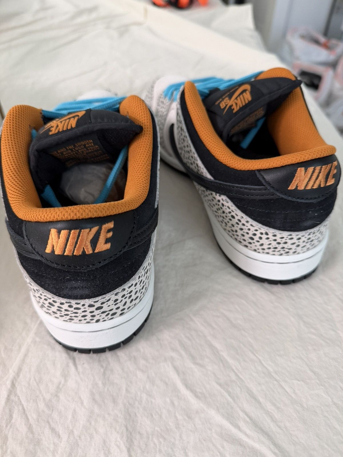 Nike SB Nike Sb dunk low pro Olympic safari mens size 9.5 Size US 9.5 / EU 42-43 - 3 Thumbnail