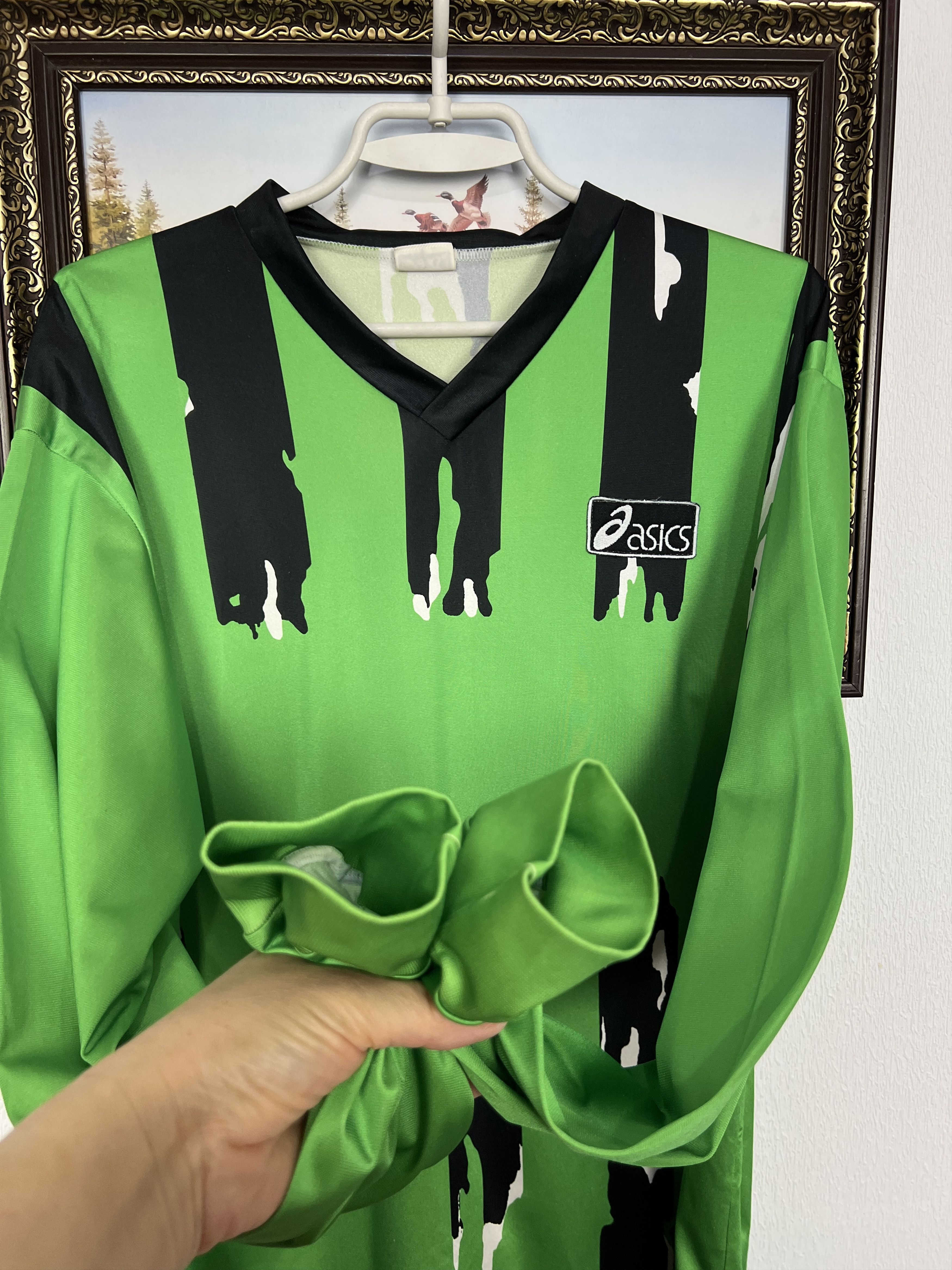 Asics Borussia Monchengladbach football shirt Long Sleeve Jersey Size US L / EU 52-54 / 3 - 6 Thumbnail