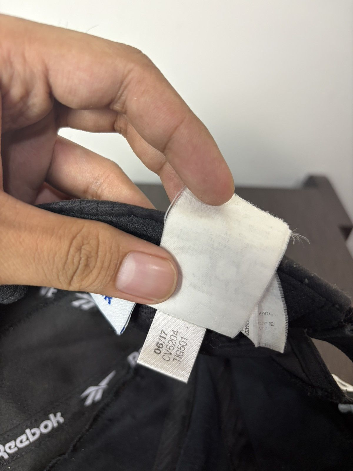 Vetements FREE TAX! AW17 Vetements Reebok Reconstructed Hat Size ONE SIZE - 12 Thumbnail
