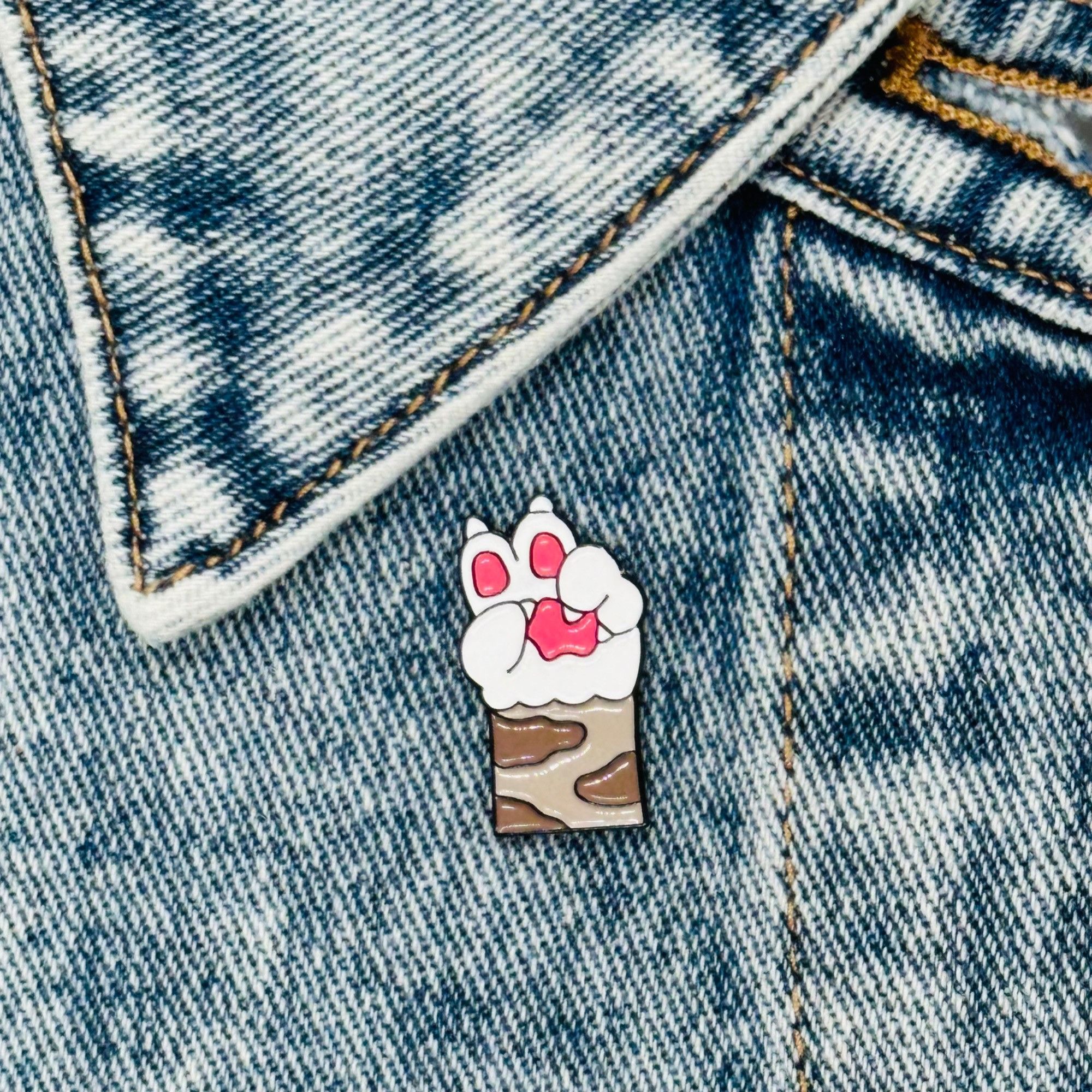 Other NEW Enamel Pin Lapel cat footprint piece and Love brooch fo Size ONE SIZE - 4 Thumbnail