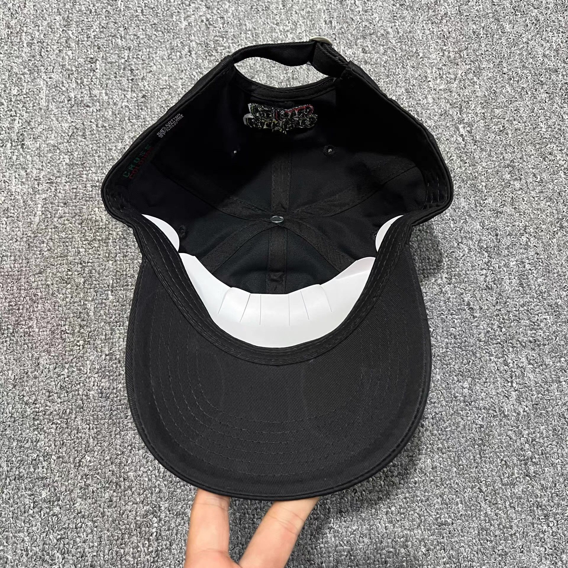 Cross Colours CrossColours Embroidered Curved Brim Baseball Cap Visor Q7 Size ONE SIZE - 4 Thumbnail