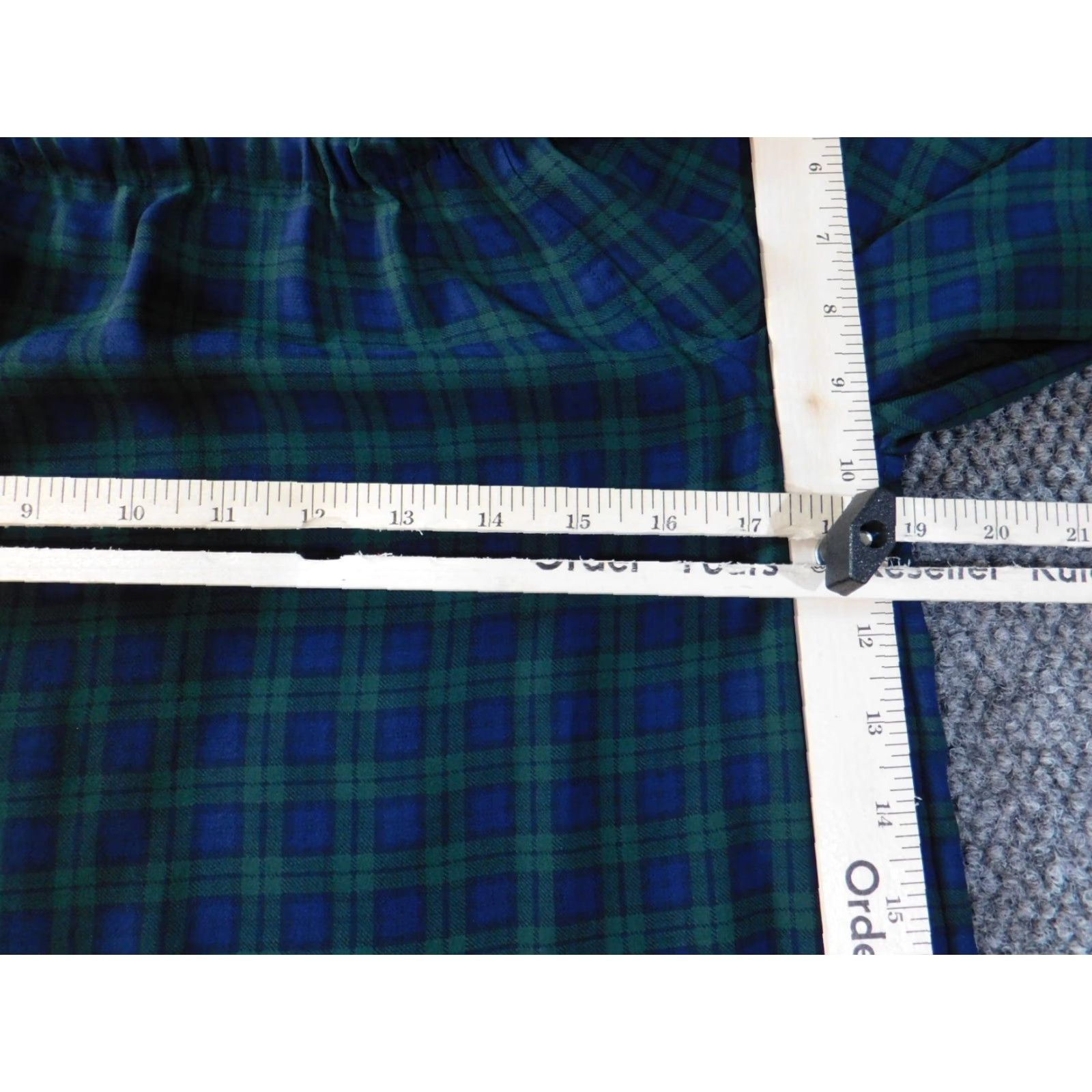 Talbots Talbots Blouse PS Petites Womens Green Plaid Top Pullover Crew Neck Polyester Long Sleeve Casual Stretch PS Petites Womens Blouse Size S / US 4 / IT 40 - 6 Thumbnail