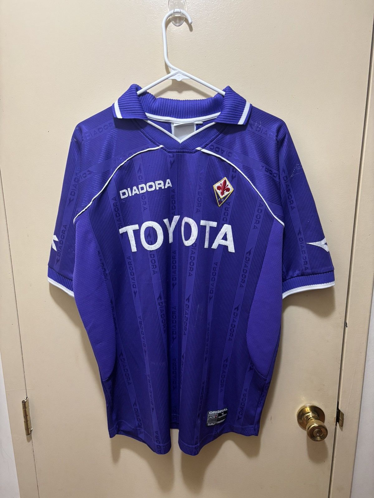Diadora Fiorentina 2000/2001 home jersey Size US XL / EU 56 / 4 - 1 Thumbnail