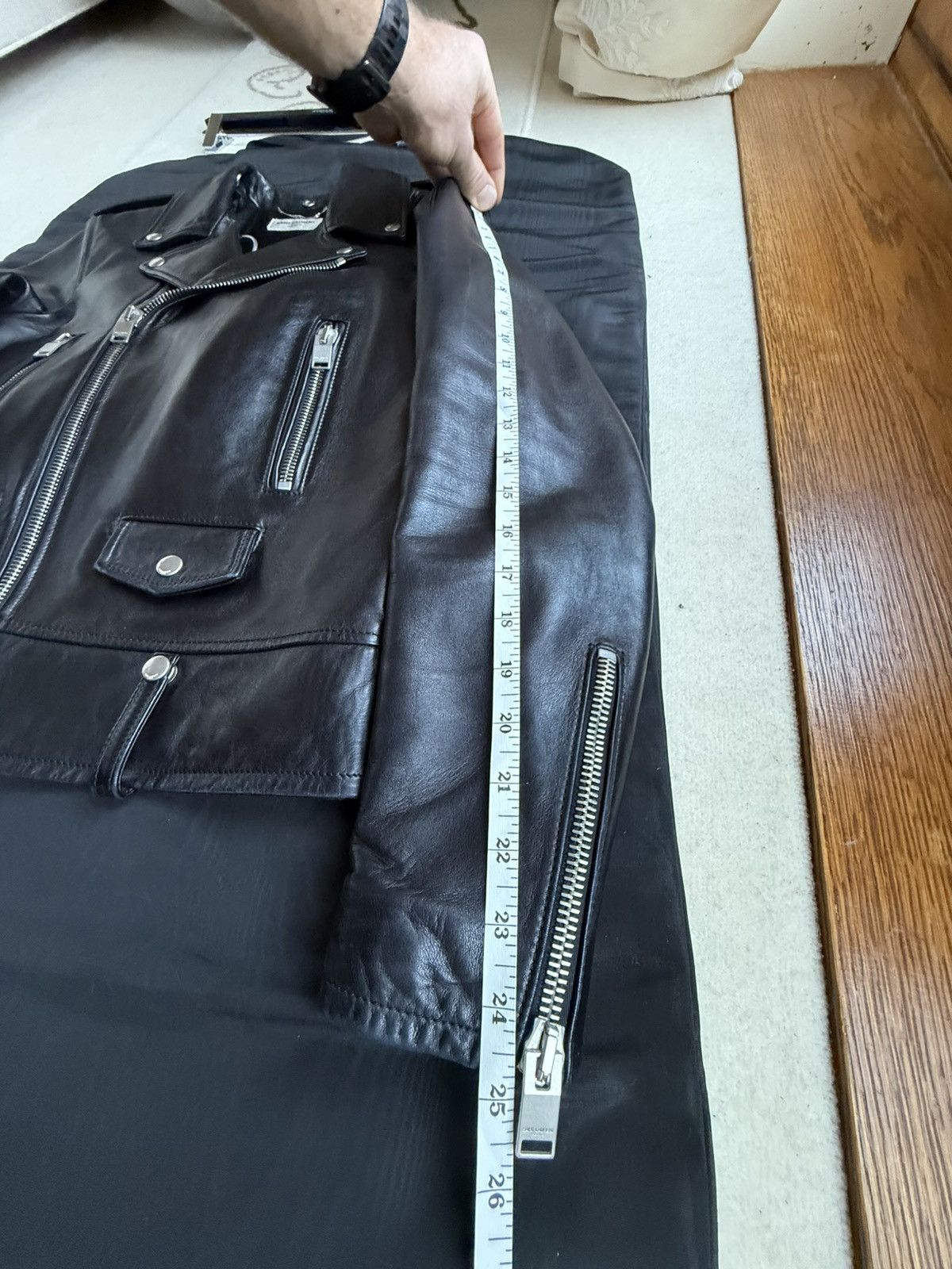 Saint Laurent Paris FW13 Holy Grail Saint Laurent L01 biker leather jacket 46 Size US S / EU 44-46 / 1 - 5 Thumbnail