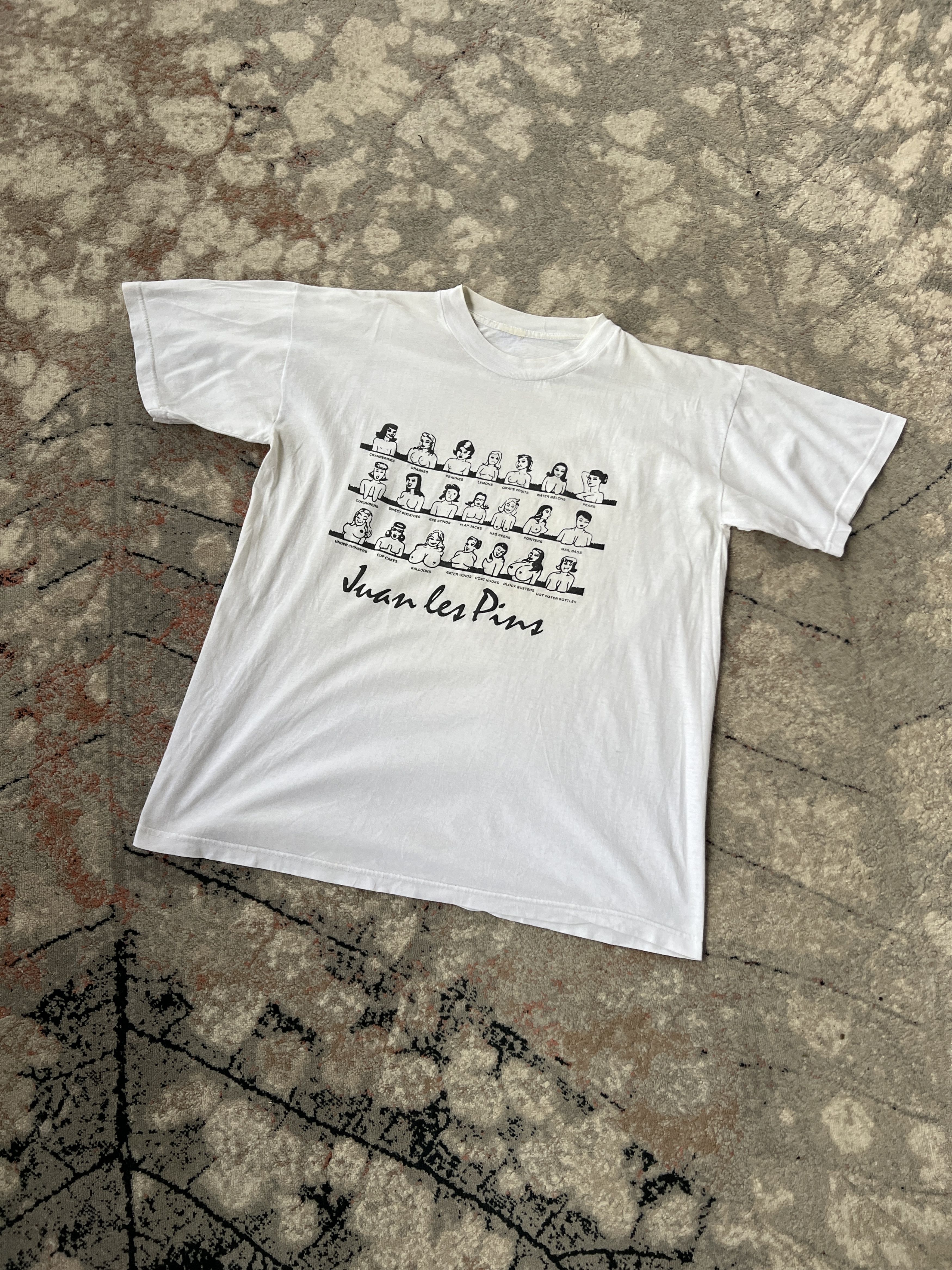 Vintage Vintage Tits Tee Size US L / EU 52-54 / 3 - 1 Thumbnail