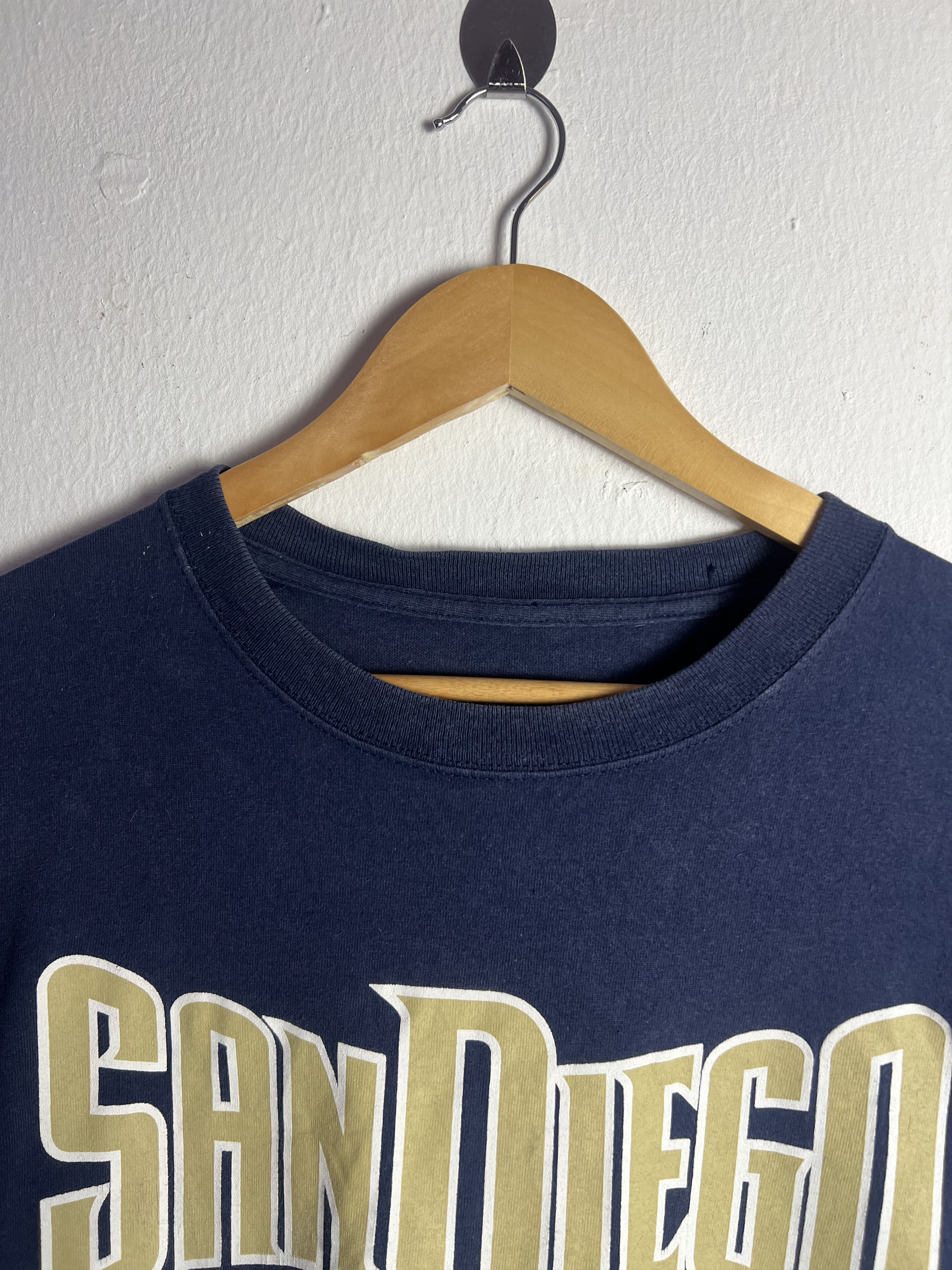 MLB SAN DIEGO Brian Giles 24 Vintage MLB Tee Size US L / EU 52-54 / 3 - 4 Thumbnail