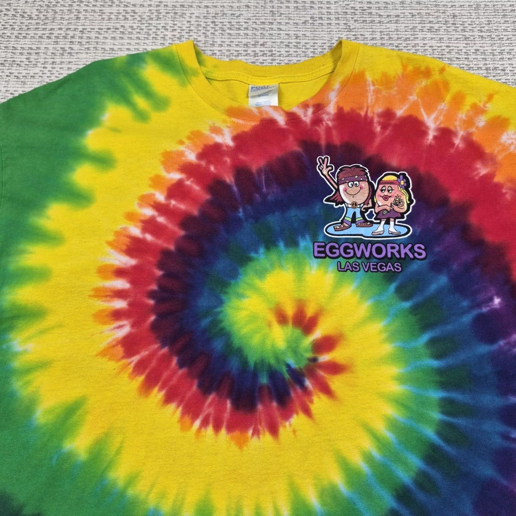 Port & Company Port & Company EggWorks Las Vegas Shirt Mens XL Tie Dye Peace Love Eggs Graphic Shirt Size US XL / EU 56 / 4 - 6 Thumbnail