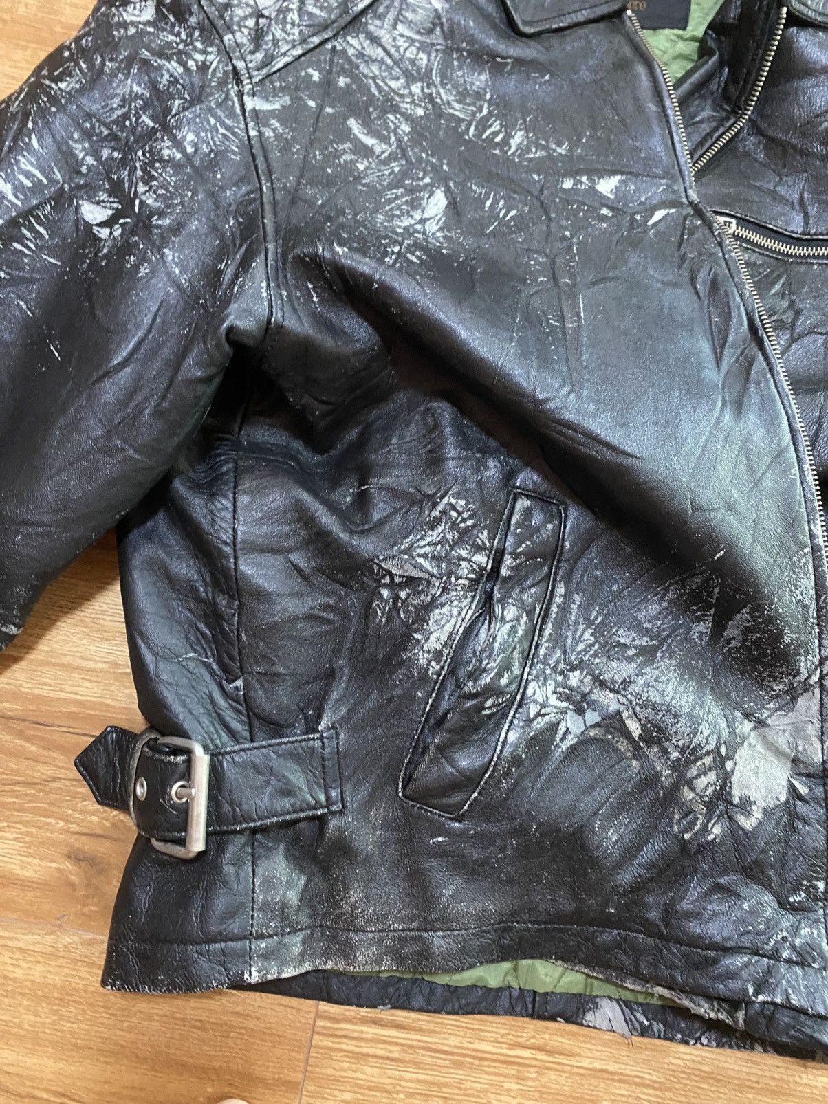 Marlboro × Vintage The Marlboro leather jacket has very cool details Size US M / EU 48-50 / 2 - 12 Thumbnail