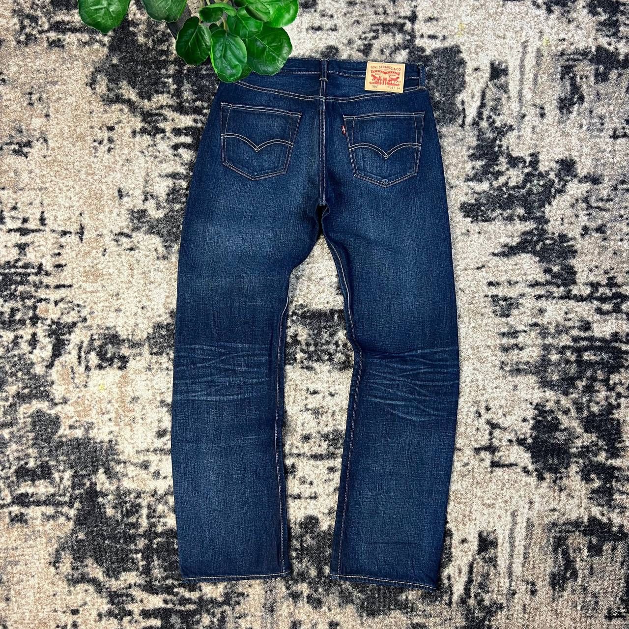 Levi's 501 Levis Vintage Y2K Straight Fit Blue Denim Jeans Size US 34 / EU 50 - 1 Thumbnail