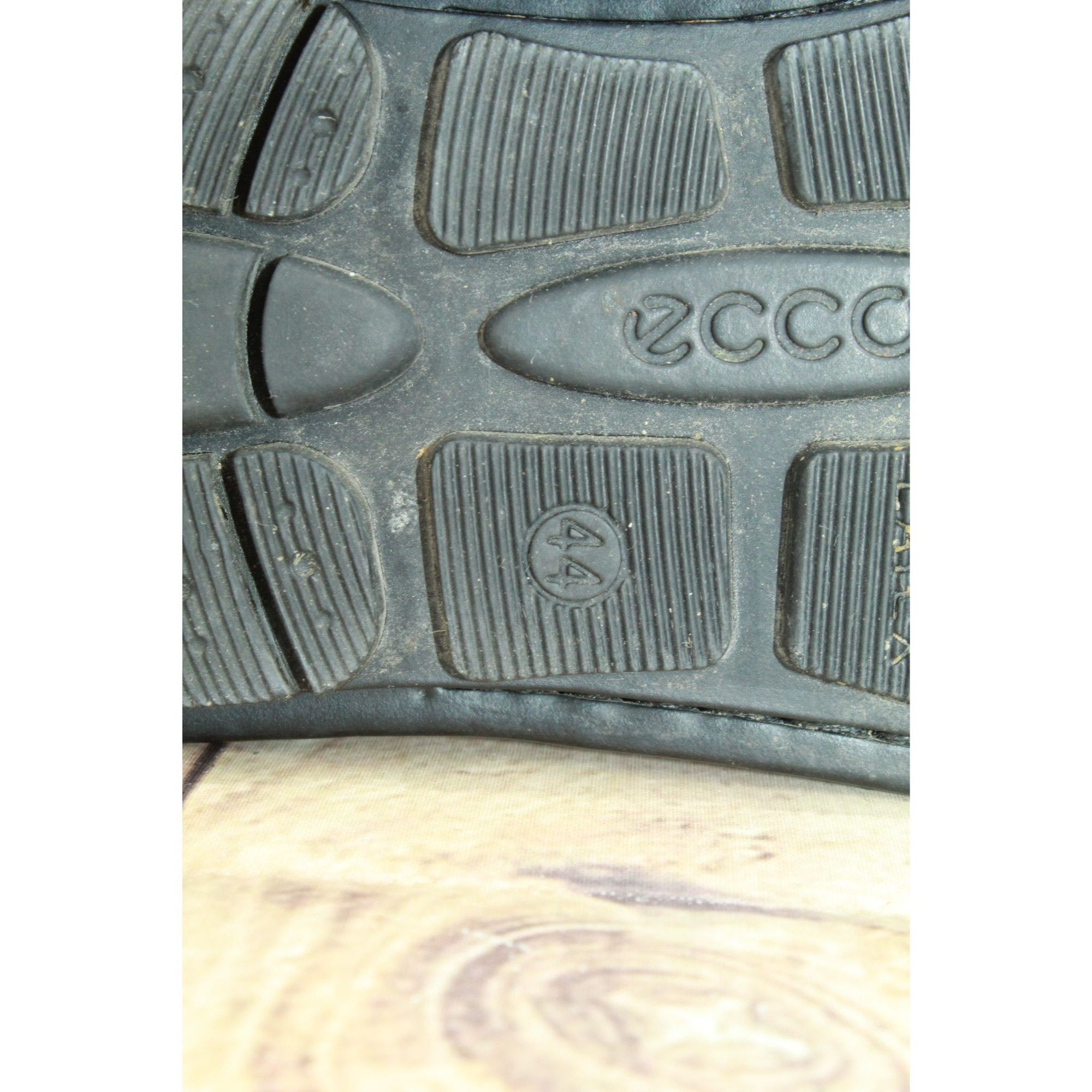 Ecco Ecco Classic Men's Leather Moccasin Toe Loafer Shoes Size US 11 / EU 44 - 10 Thumbnail