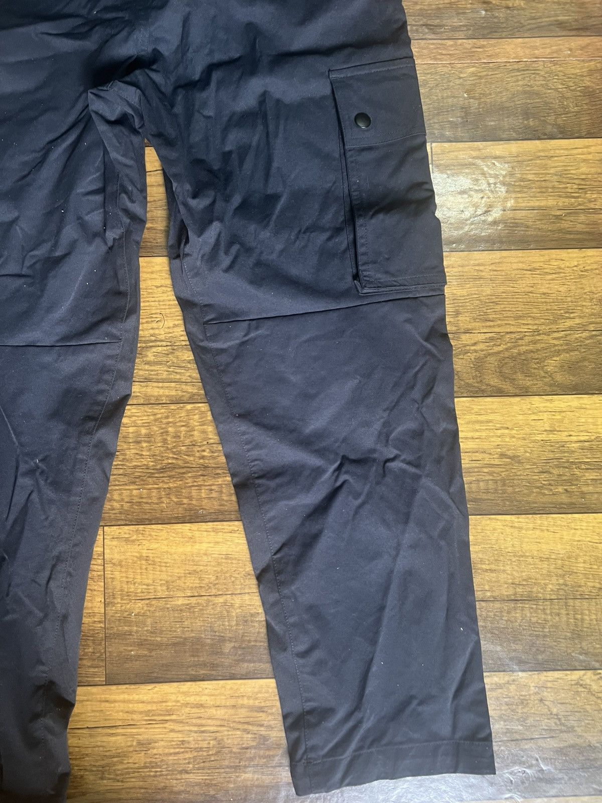 Nike Nike Sportswear Swoosh Overalls Black Cargo Bibs Men’s Small Size US 32 / EU 48 - 15 Thumbnail