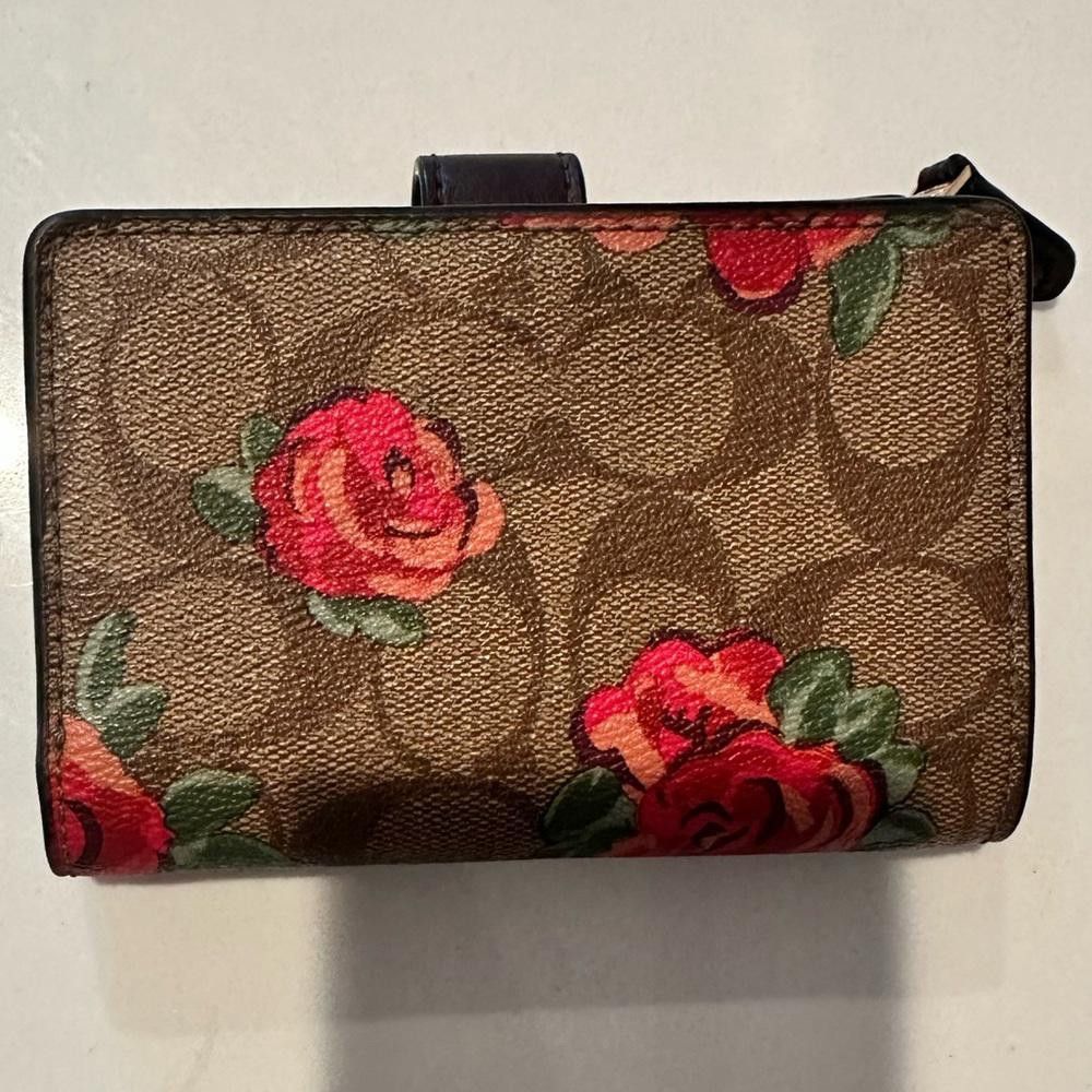 Coach COACH Bifold Medium Wallet Corner Zip Signature Floral Rose Size ONE SIZE - 4 Thumbnail