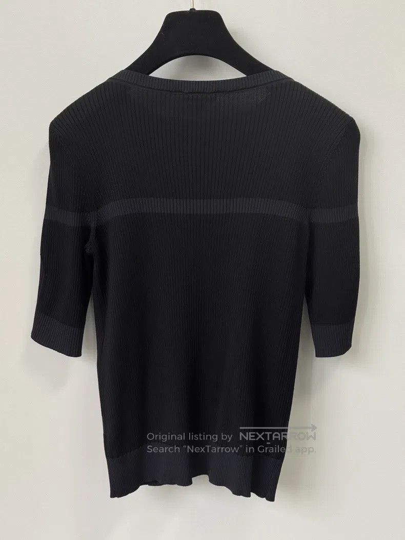 Chanel Chanel Dark blue round-neck knitted short-sleeved short-sl Size XS / US 0-2 / IT 36-38 - 2 Thumbnail