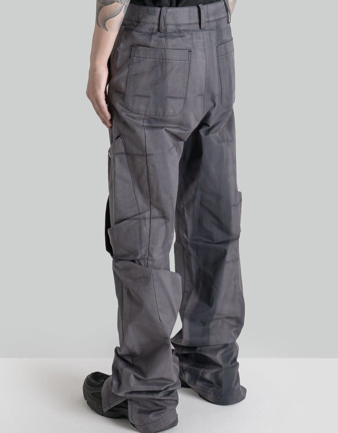 JiyongKim SUN-BLEACHED DRAPED POCKET TROUSERS Size US 30 / EU 46 - 4 Thumbnail