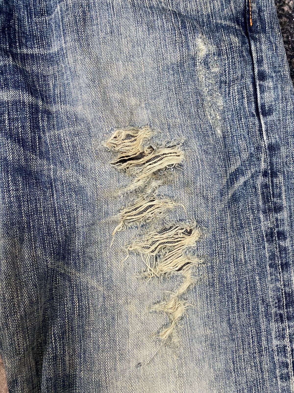 Edwin Vintage Edwin Distressed Blue Trip 503 Denim Made In Japan Size US 34 / EU 50 - 8 Thumbnail