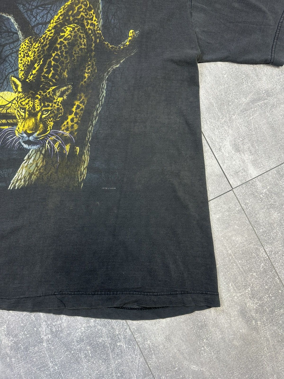 Habitat Vintage Rare Habitat Tiger Printed Log Tee Size US L / EU 52-54 / 3 - 3 Thumbnail