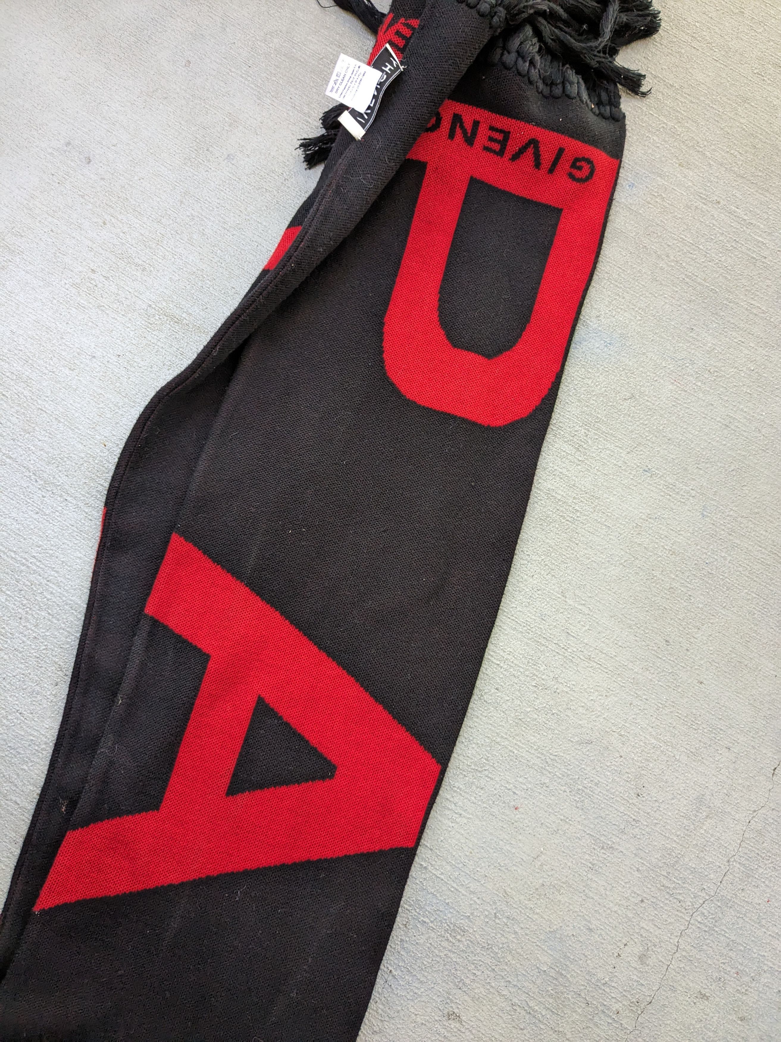 Givenchy Givenchy Scarf Fringe Logo Football Red Black Cotton 74" Size ONE SIZE - 7 Thumbnail