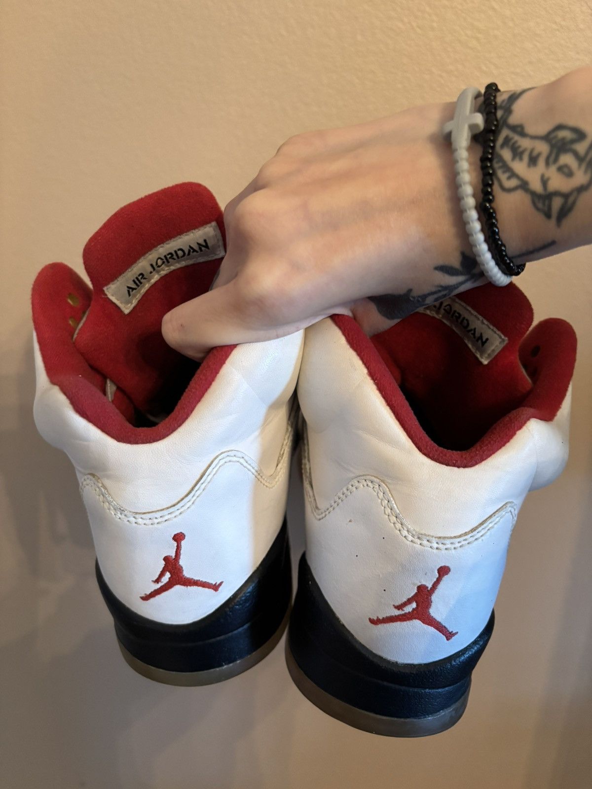 Jordan Brand Air Jordan 5 Retro GS 'White Fire Red' 2013 Size US 5.5 / EU 38 - 4 Thumbnail