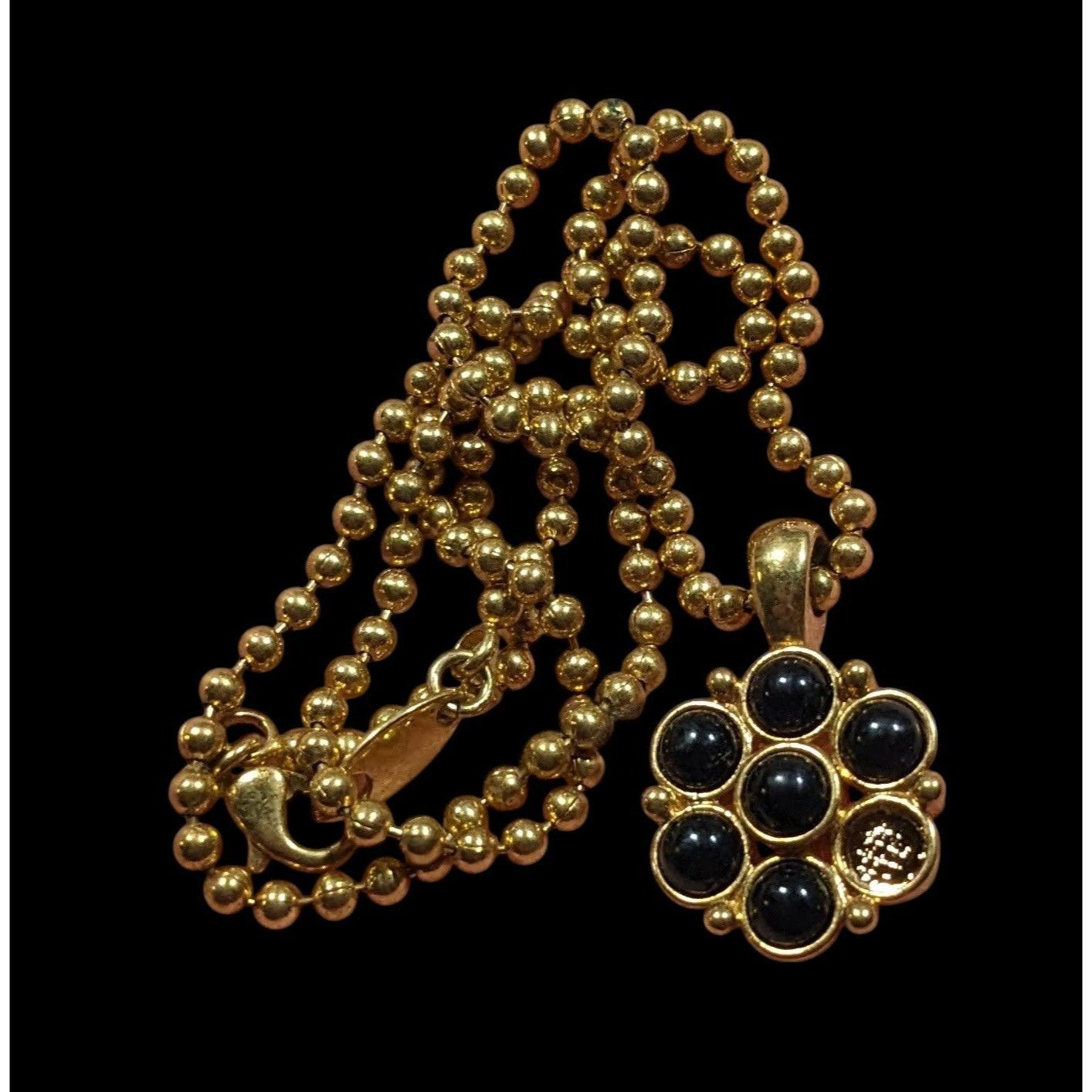 Other Elegant Retro Black And Gold Tone Flower Pendant Necklace Size ONE SIZE - 7 Thumbnail