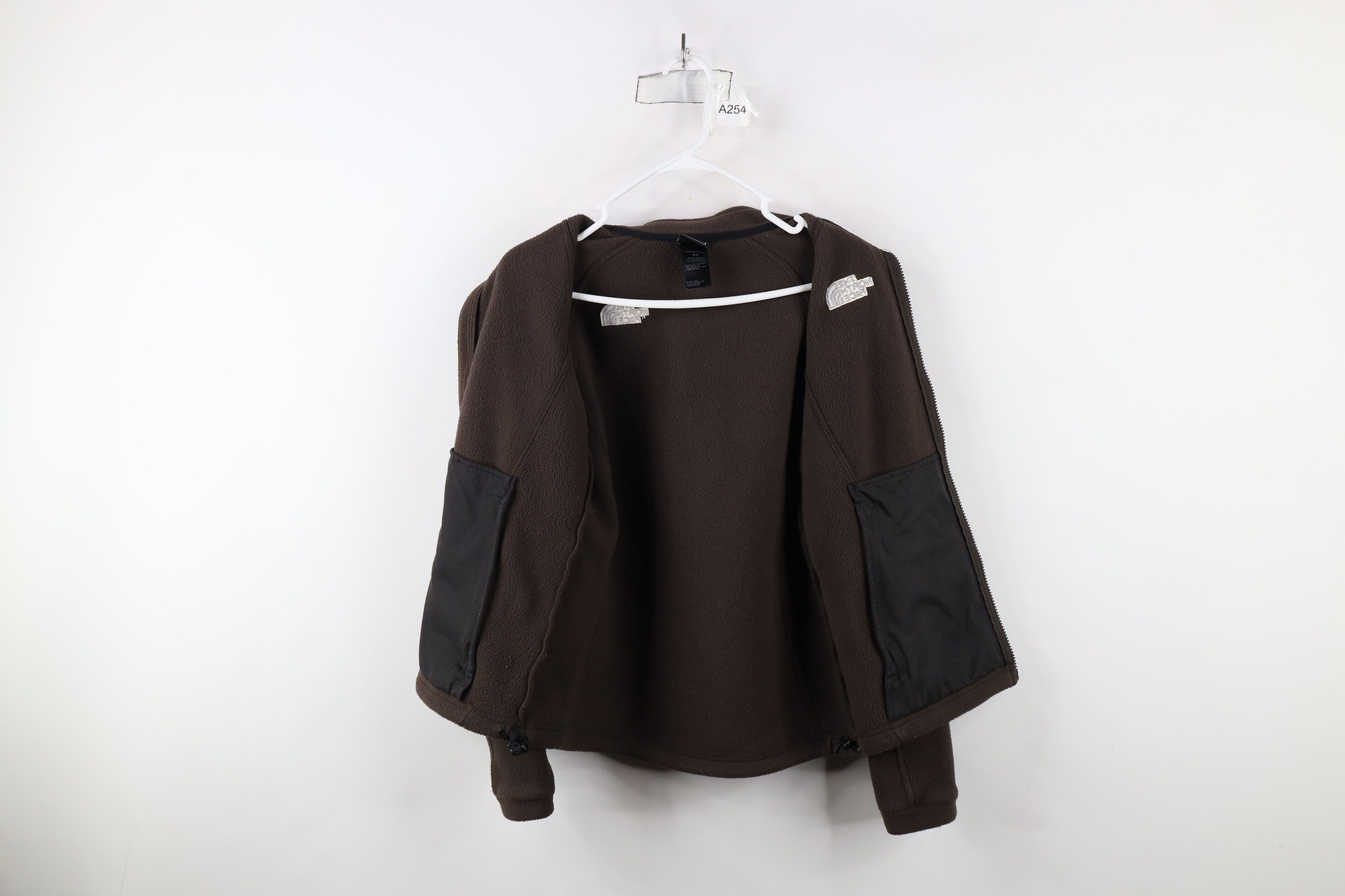 The North Face × Vintage Vintage Y2K The North Face Spell Out Zip Fleece Jacket Brown Size S / US 4 / IT 40 - 6 Thumbnail