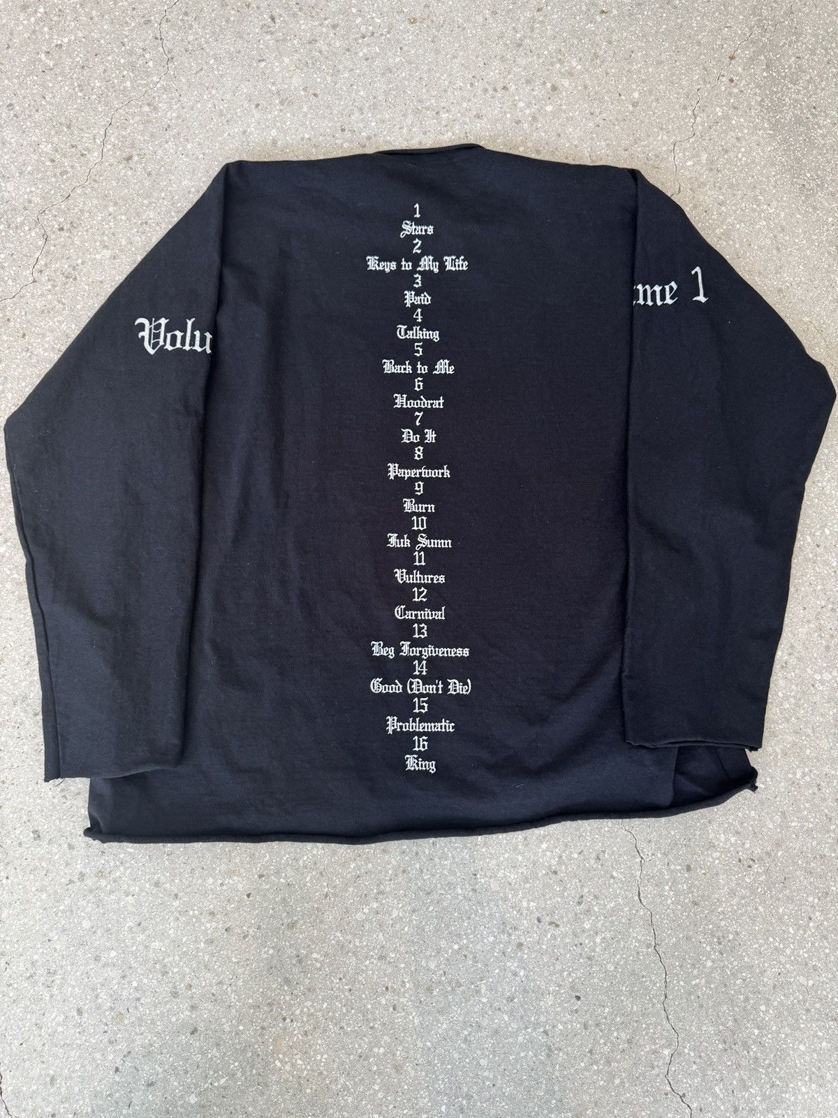 Yeezy Kanye West - Vultures Long Sleeve T-Shirt - Volume 1 Size US S / EU 44-46 / 1 - 2 Thumbnail