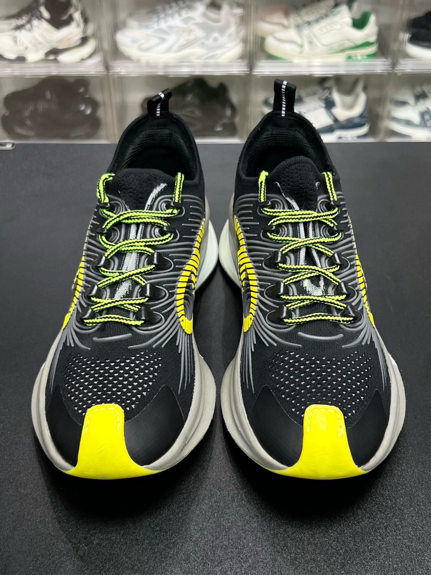 Gucci gucci run sneakers black green size 40.5 Size US 7.5 / EU 40-41 - 2 Thumbnail