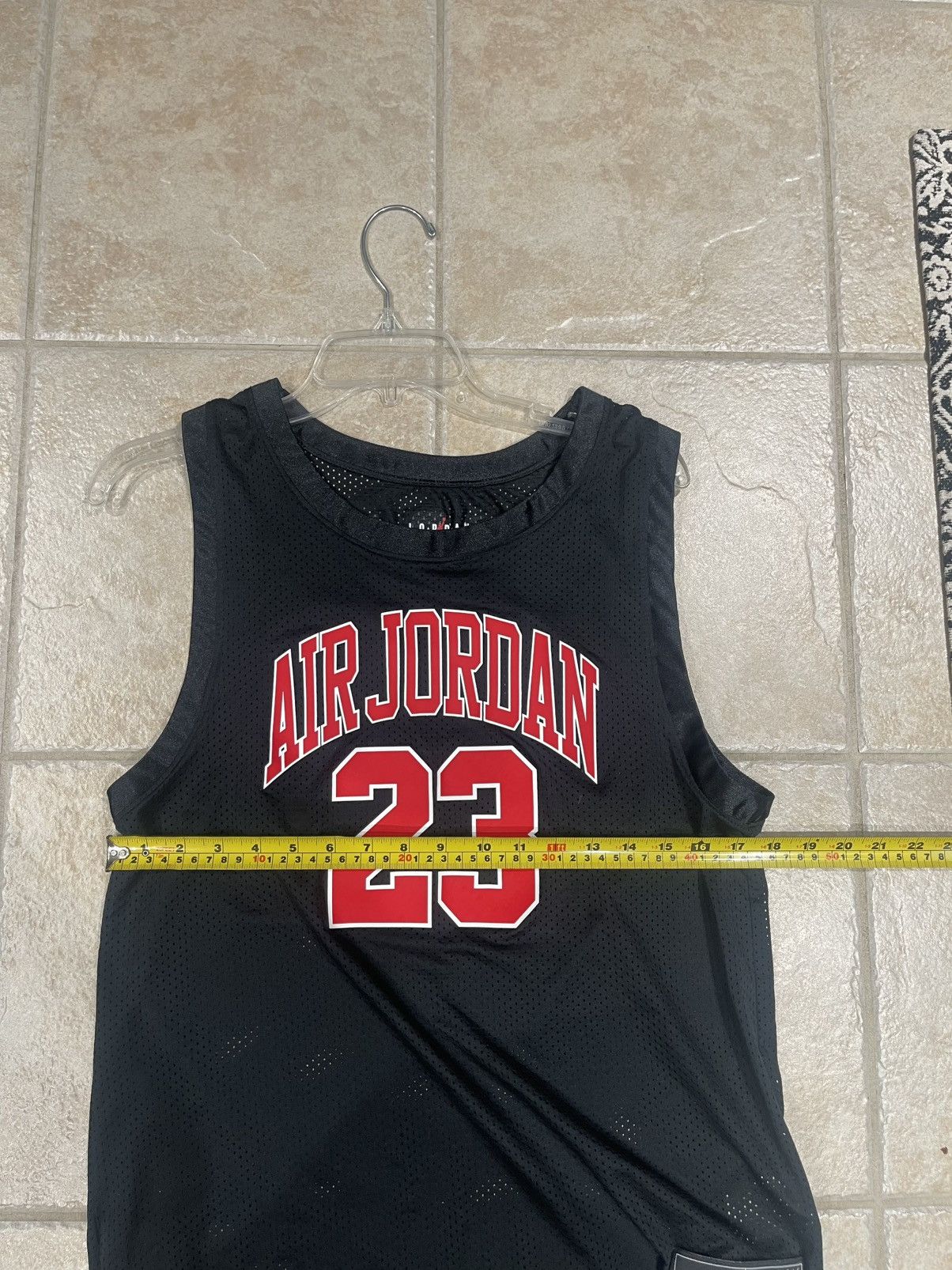 Jordan Brand Nike Air Jordan DNA Distorted Jersey Chicago Bulls UNC Size US M / EU 48-50 / 2 - 8 Thumbnail