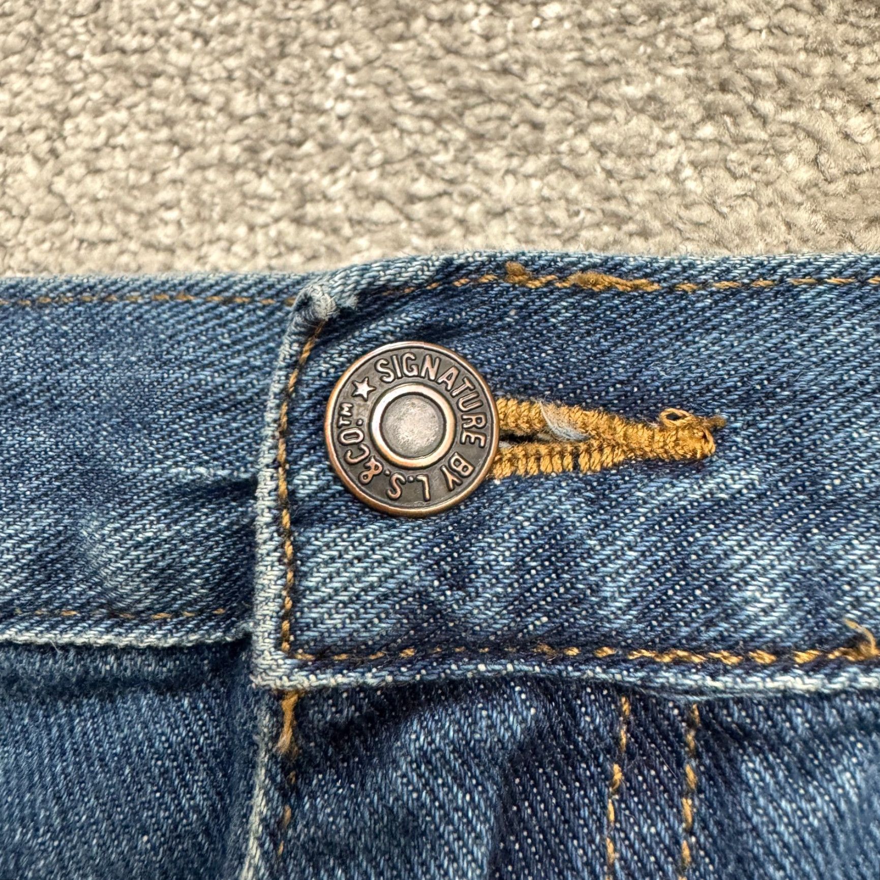 Levi's Levi's Regular Straight Leg Denim Jeans Mens 38x30 Blue Medium Wash Streetwear Size US 38 / EU 54 - 6 Thumbnail