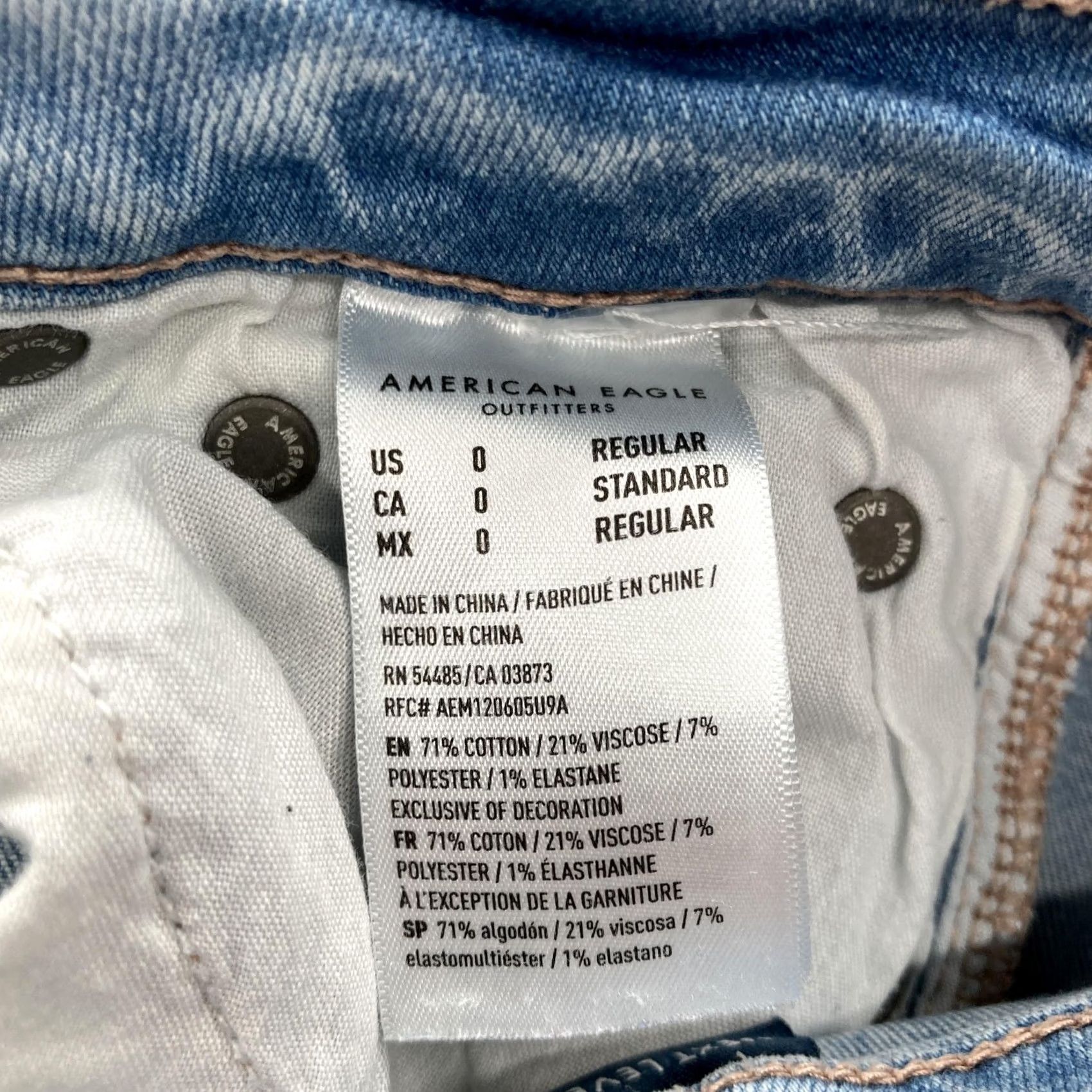 American Eagle Outfitters VINTAGE American Eagle Outfitters Jeans Womens 0 Flared Leg Blue High Rise 29in Stretch Distressed Womens Size 25" / US 0 / IT 36 - 7 Thumbnail