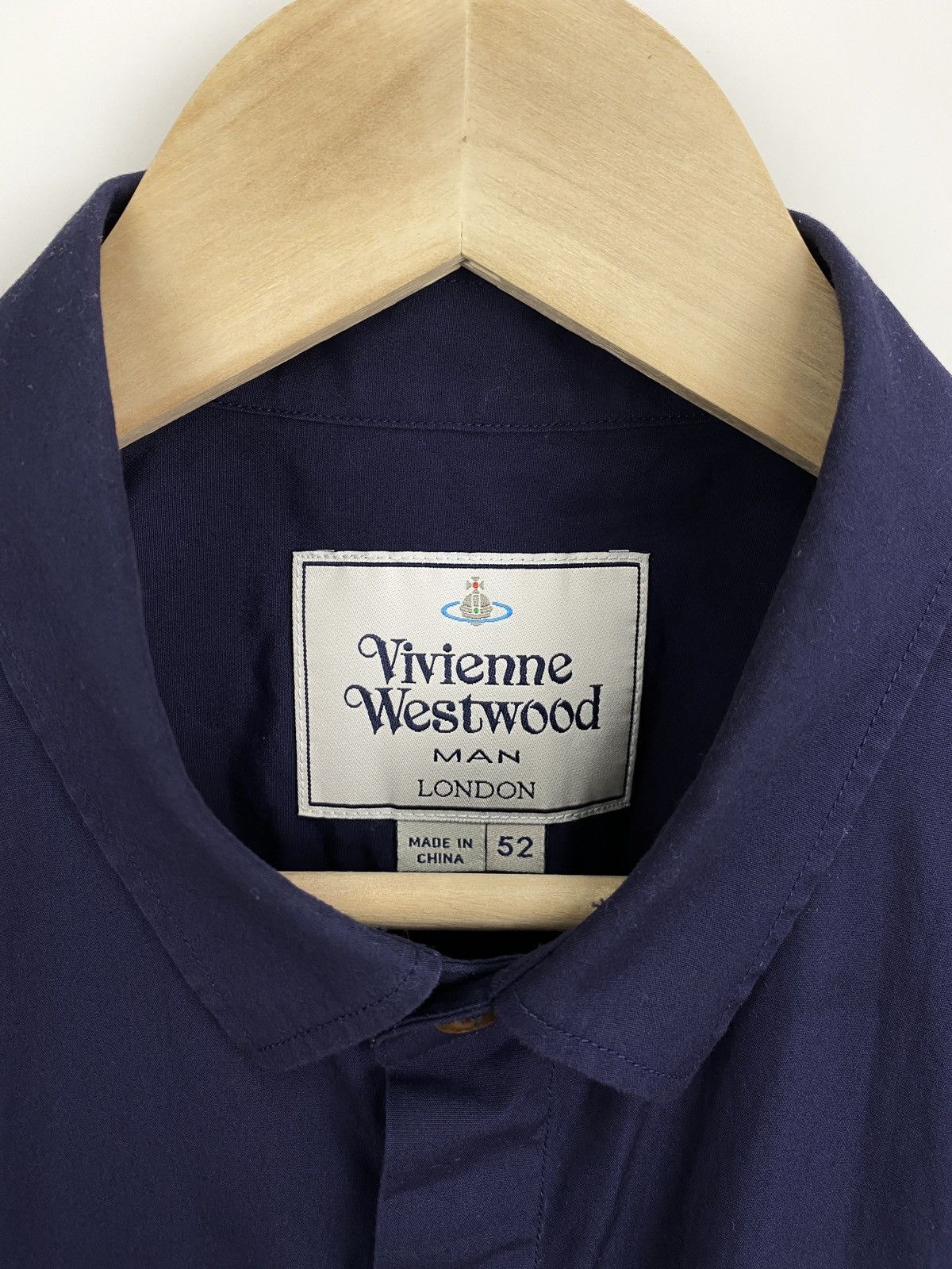 Vivienne Westwood Vivienne Westwood shirt rare retro hype Y2K Size US L / EU 52-54 / 3 - 5 Thumbnail