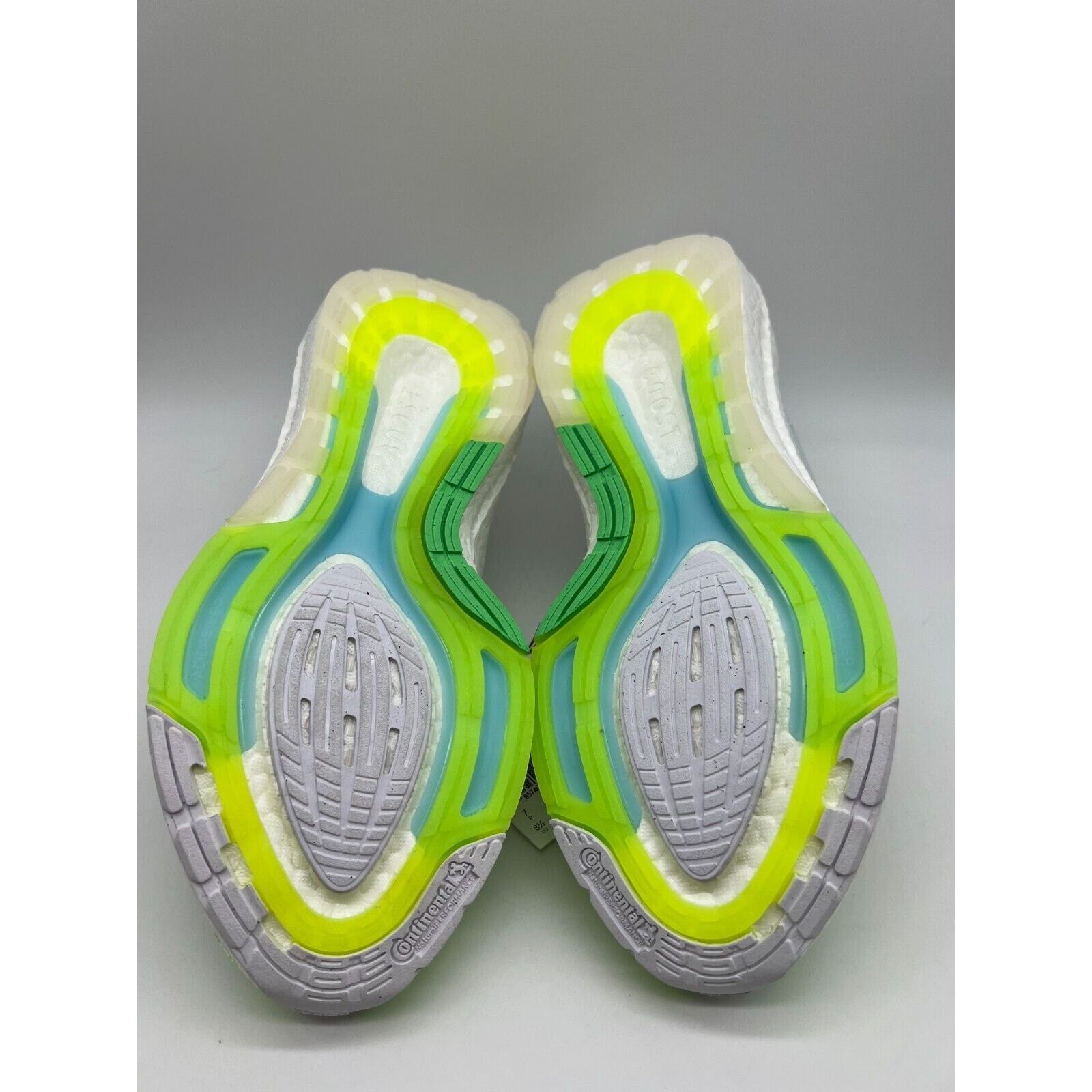 Adidas Adidas Ultraboost 22 Running Women's White GX5926 Size 8.5 Size US 8.5 / IT 38.5 - 3 Thumbnail