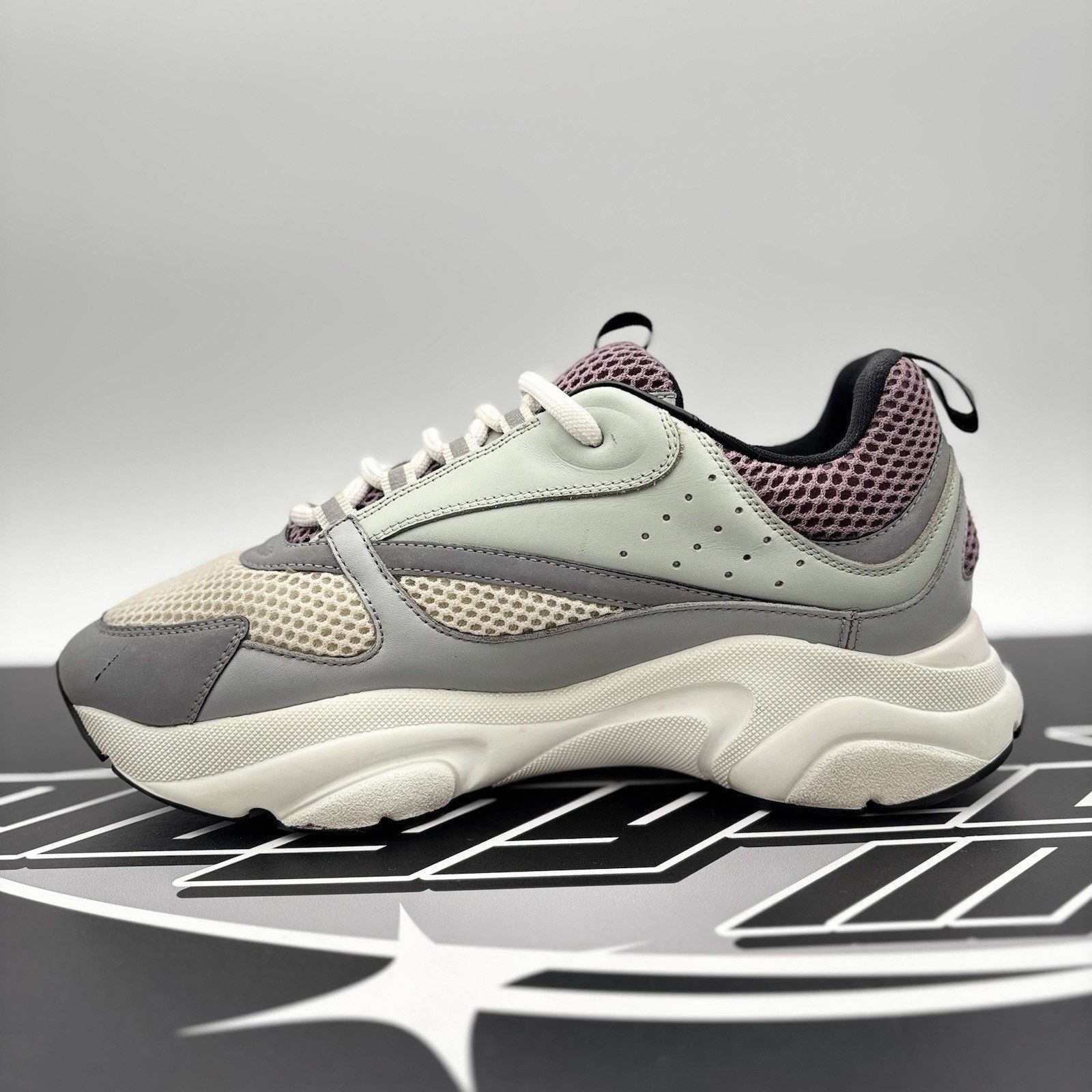 Dior Dior B22 Sneaker ' Cream, Lavender ' | GOOD CONDITION! Size US 8 / EU 41 - 4 Thumbnail