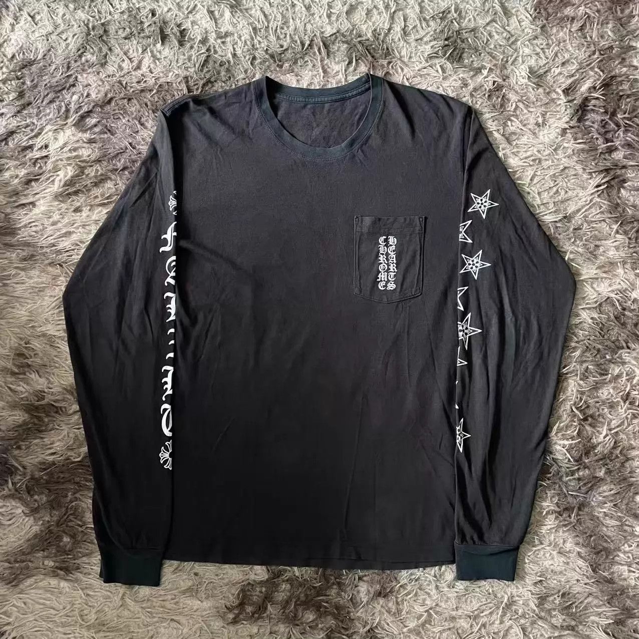 Chrome Hearts Chrome Hearts Star Arm Sanskrit Cross LS L 99 New Size US L / EU 52-54 / 3 - 1 Thumbnail