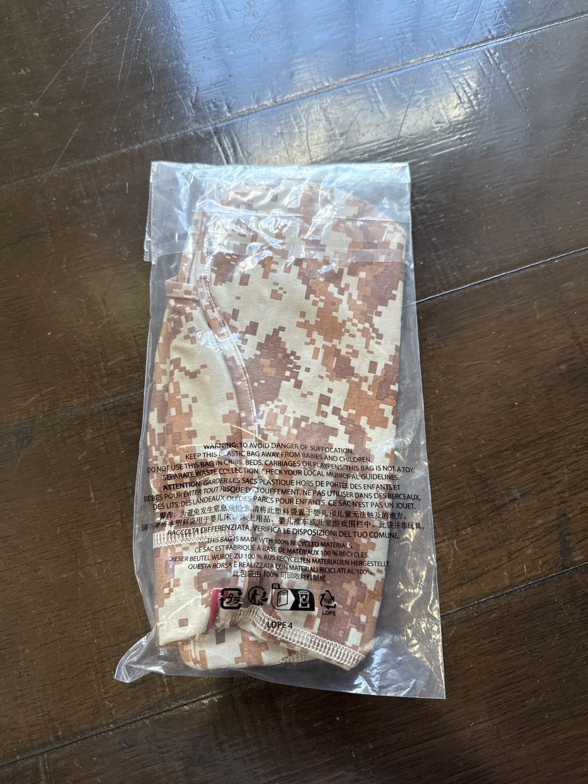 Supreme Supreme Heat Reactive Digi Camo Balacava Size ONE SIZE - 2 Thumbnail