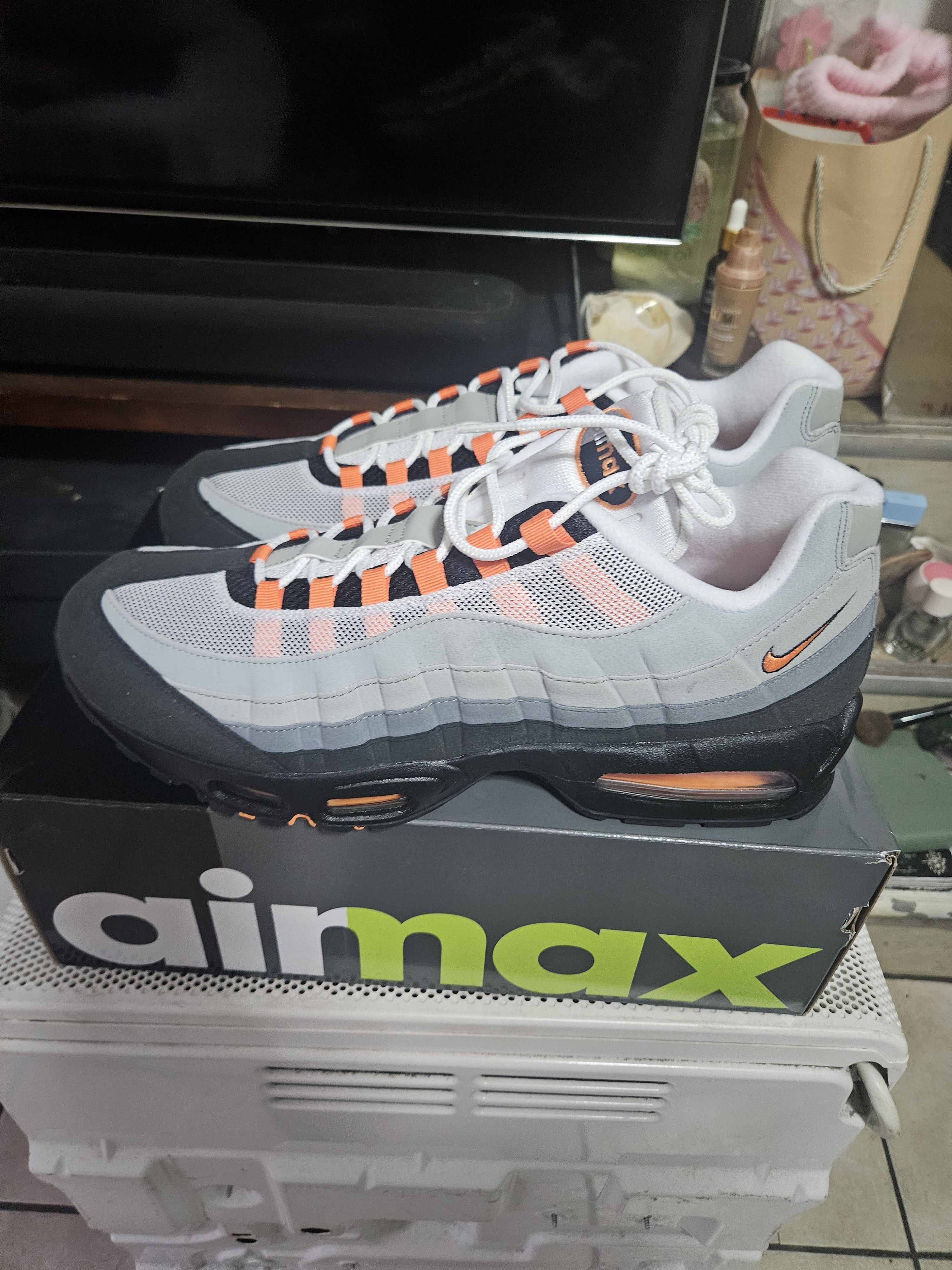 Nike NIKE AIR MAX 95 MANDARIN Size US 15 / EU 48 - 4 Thumbnail