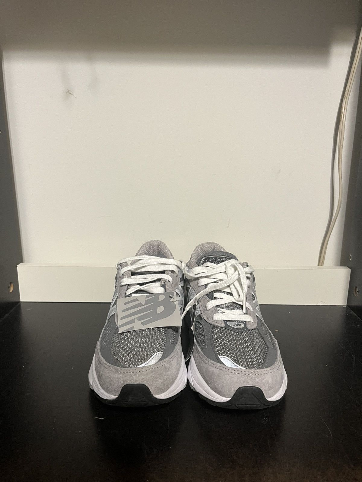 New Balance New Balance 990 V6 MiUSA Grey Women’s 7.5 W990GL6 Size US 7.5 / IT 37.5 - 5 Thumbnail