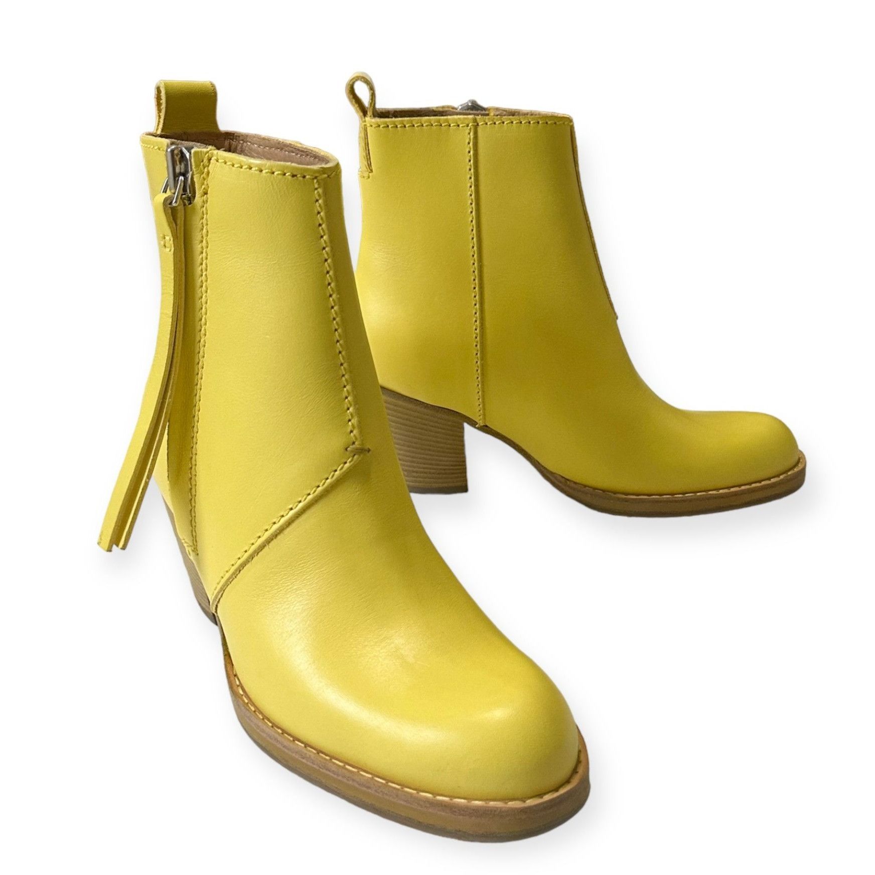 Acne Studios New in Box Acne Studios The Pistol Ankle Boots in Yellow Le Size US 7 / IT 37 - 1 Thumbnail