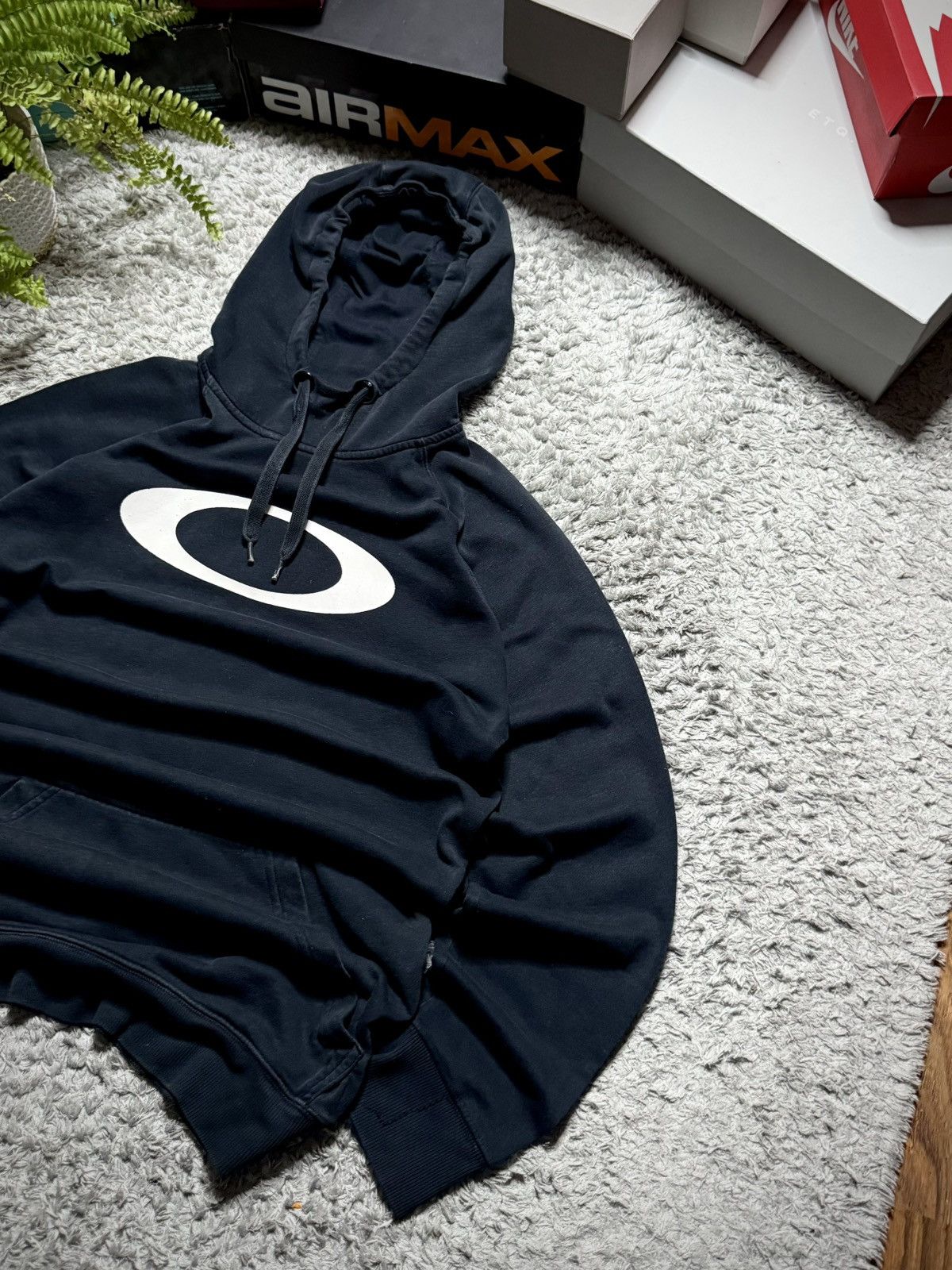Oakley Oakley Hoodie Rare Big Logo Vintage 00s Streetwear Size US M / EU 48-50 / 2 - 3 Thumbnail