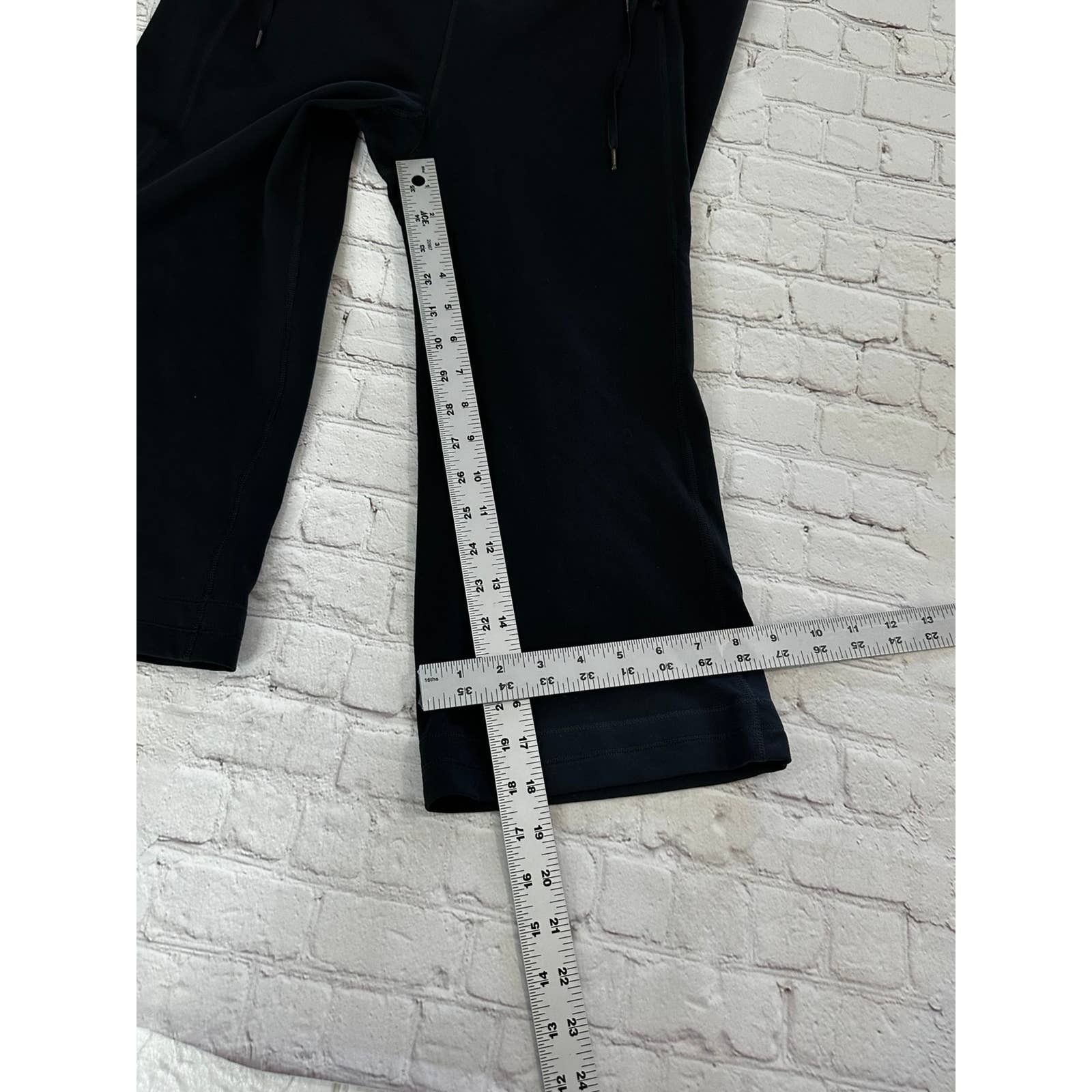 Lululemon Lululemon Capri size 10 Size 32" / US 10 / IT 46 - 5 Thumbnail