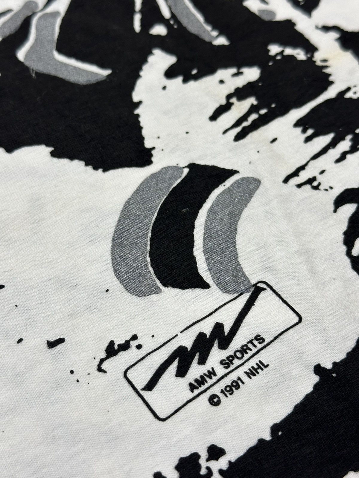 NHL Deadstock Vintage 90s LA Kings AOP Magic Johnson T’s AMW XXL Size US XXL / EU 58 / 5 - 13 Thumbnail