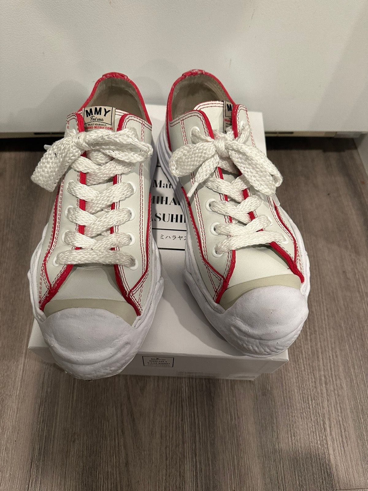 Pre-owned Miharayasuhiro Mihara Yasuhiro Leather Hank White Red Line Size 44 Shoes In White/red