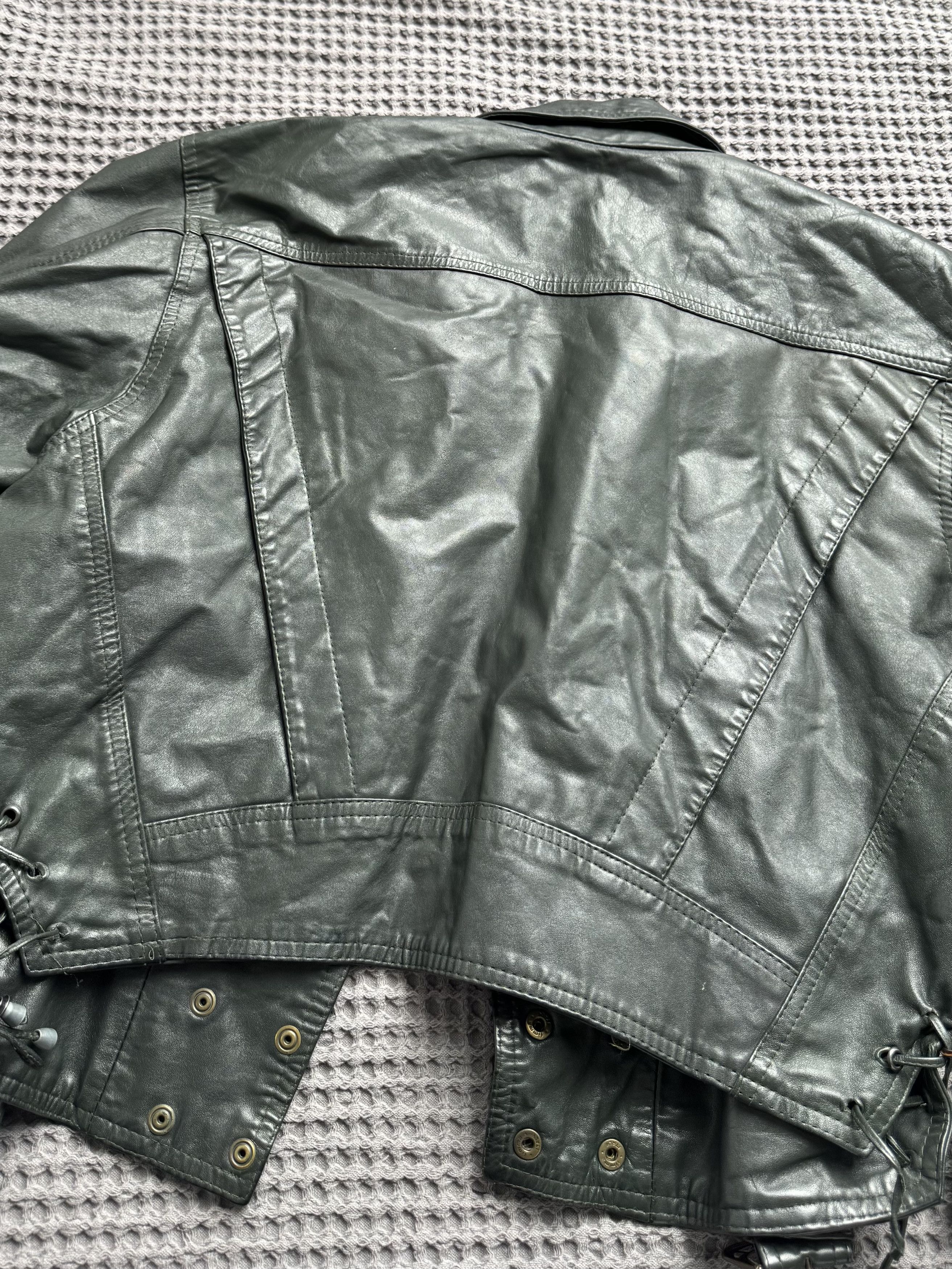 Vintage Vintage Leather Biker Jacket Cropped Belted Double Breasted Size L / US 10 / IT 46 - 17 Thumbnail